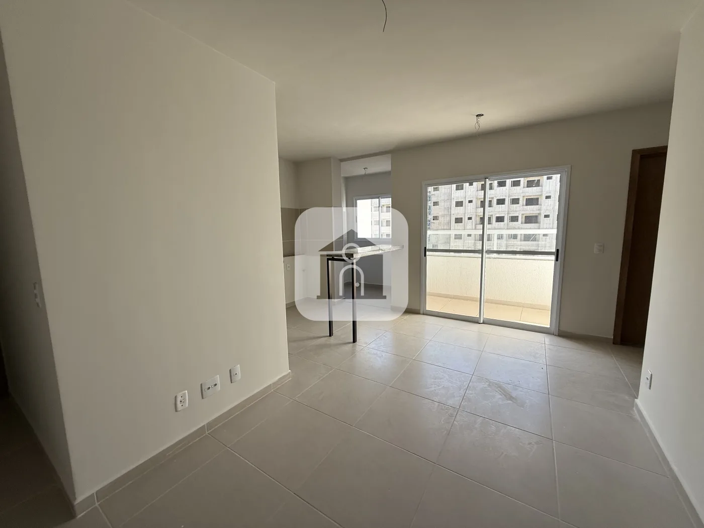 Alugar Apartamento / Padr&atilde;o em Uberl&acirc;ndia R$ 1.400,00 - Foto 9