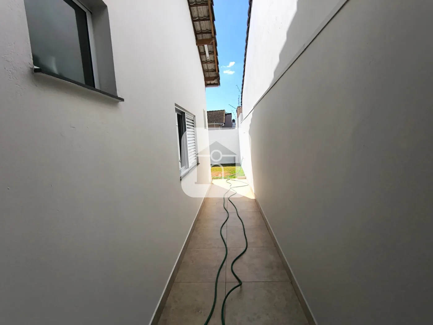 Alugar Casa / Padr&atilde;o em Uberl&acirc;ndia R$ 3.500,00 - Foto 22