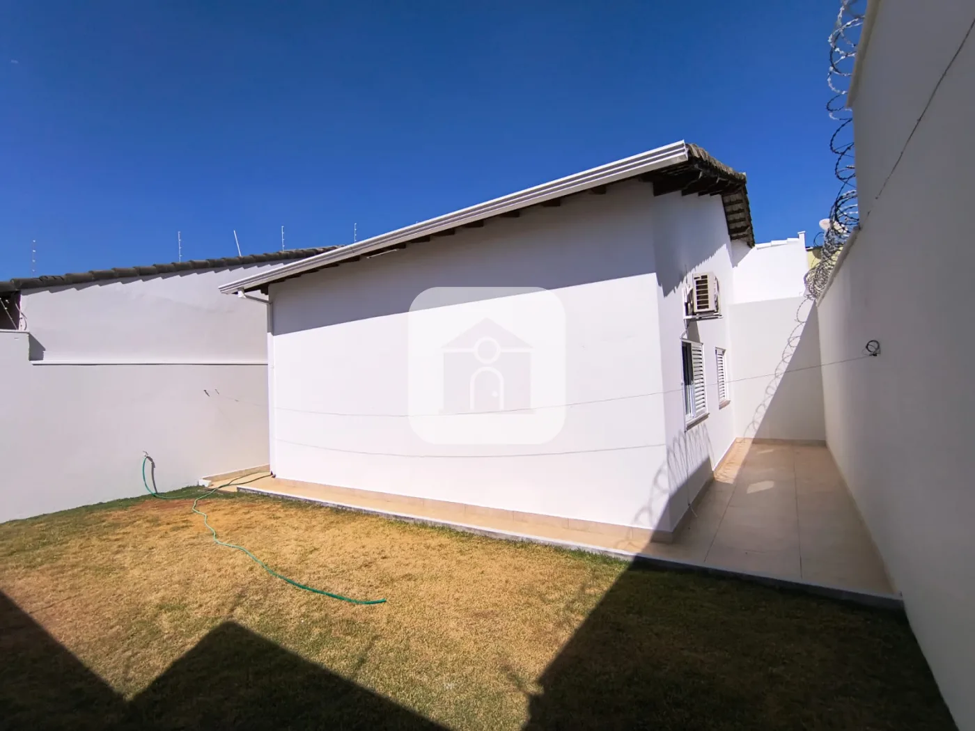 Alugar Casa / Padr&atilde;o em Uberl&acirc;ndia R$ 3.500,00 - Foto 24