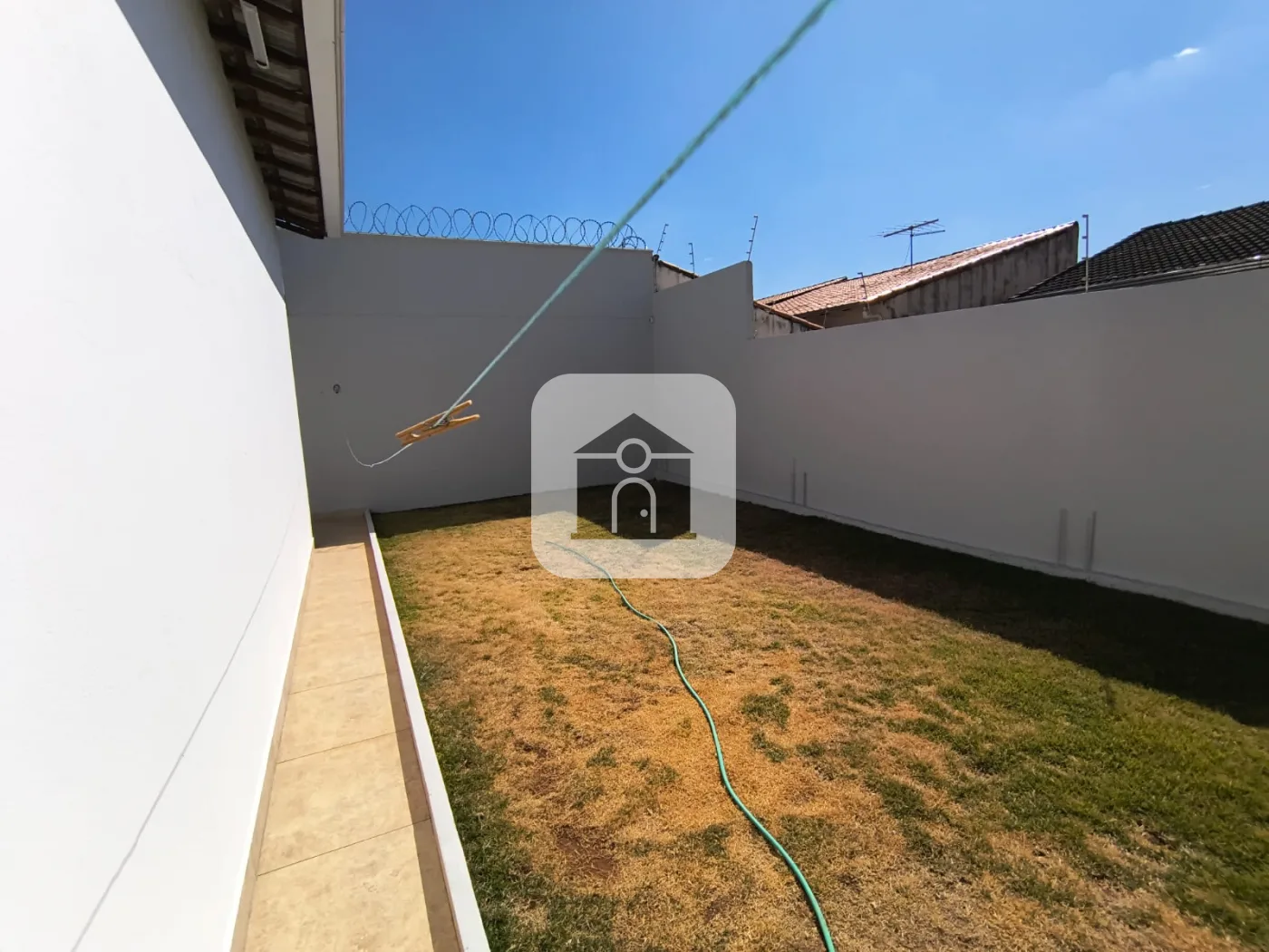 Alugar Casa / Padr&atilde;o em Uberl&acirc;ndia R$ 3.500,00 - Foto 25