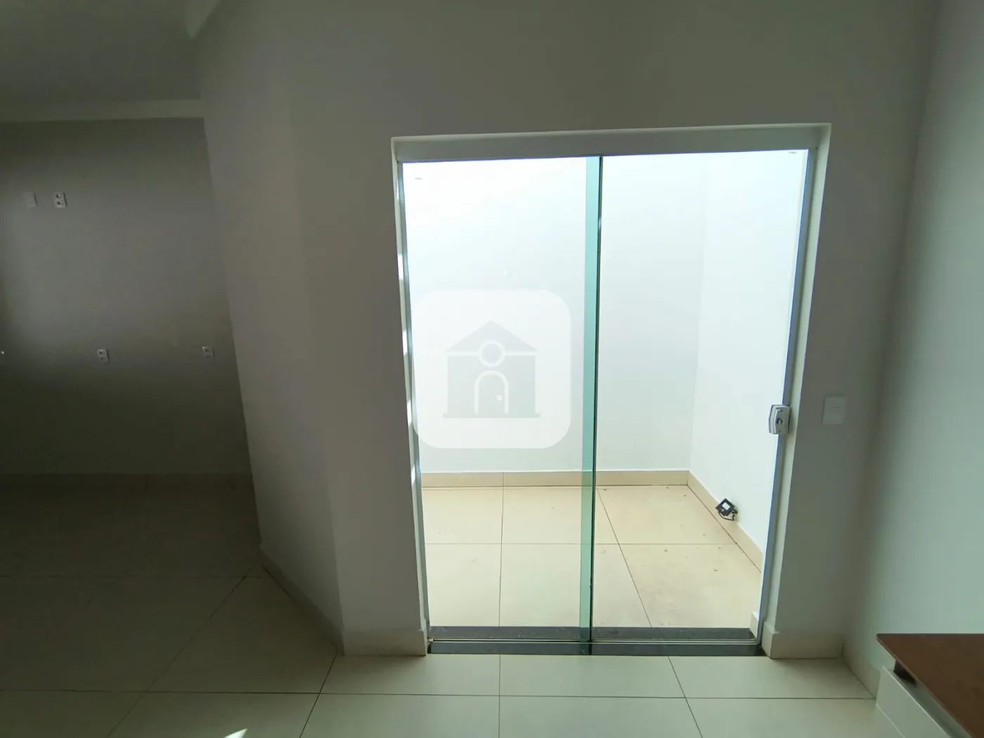 Alugar Casa / Padr&atilde;o em Uberl&acirc;ndia R$ 3.500,00 - Foto 10