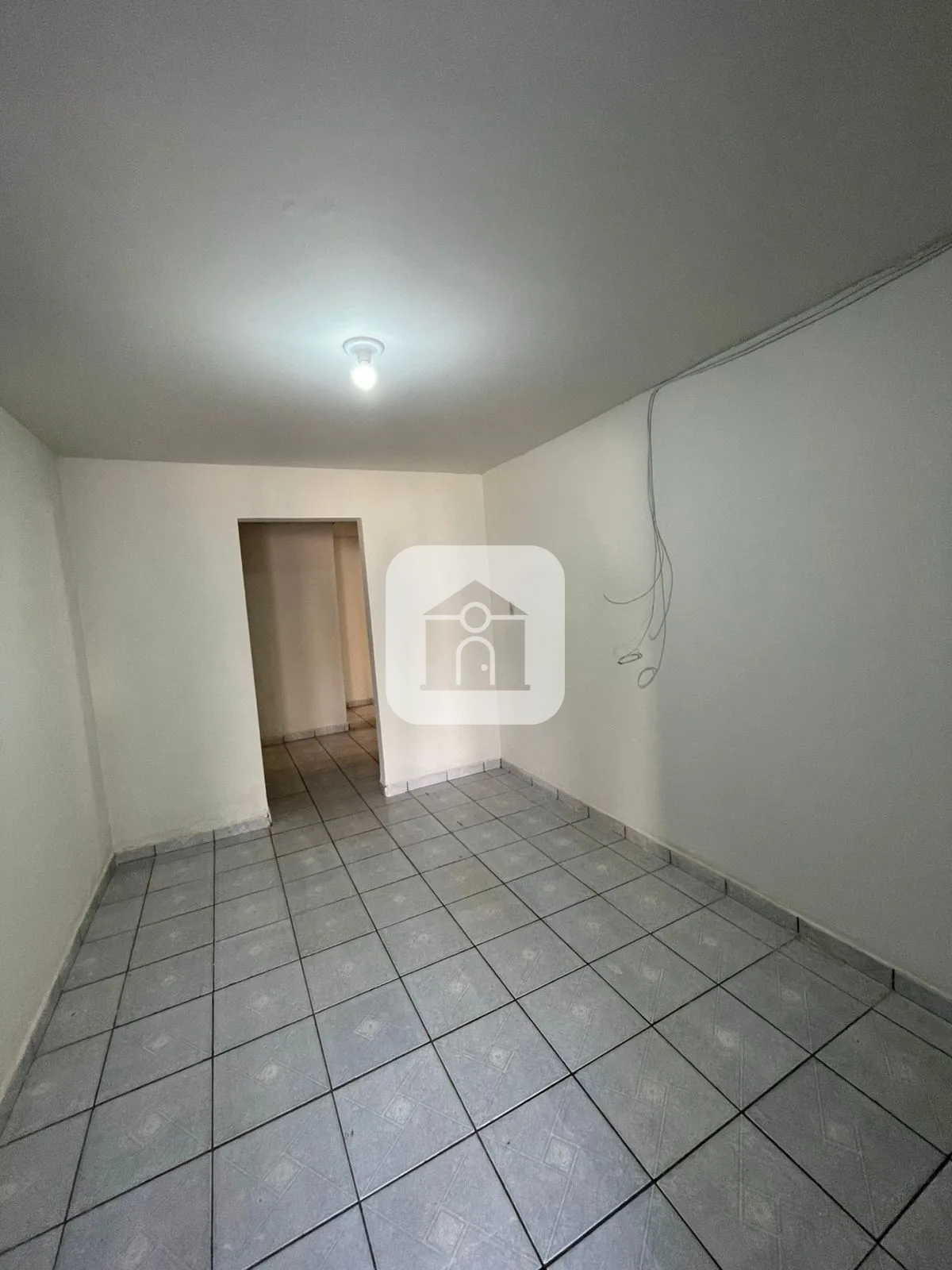Alugar Casa / Padr&atilde;o em Uberl&acirc;ndia R$ 1.500,00 - Foto 6