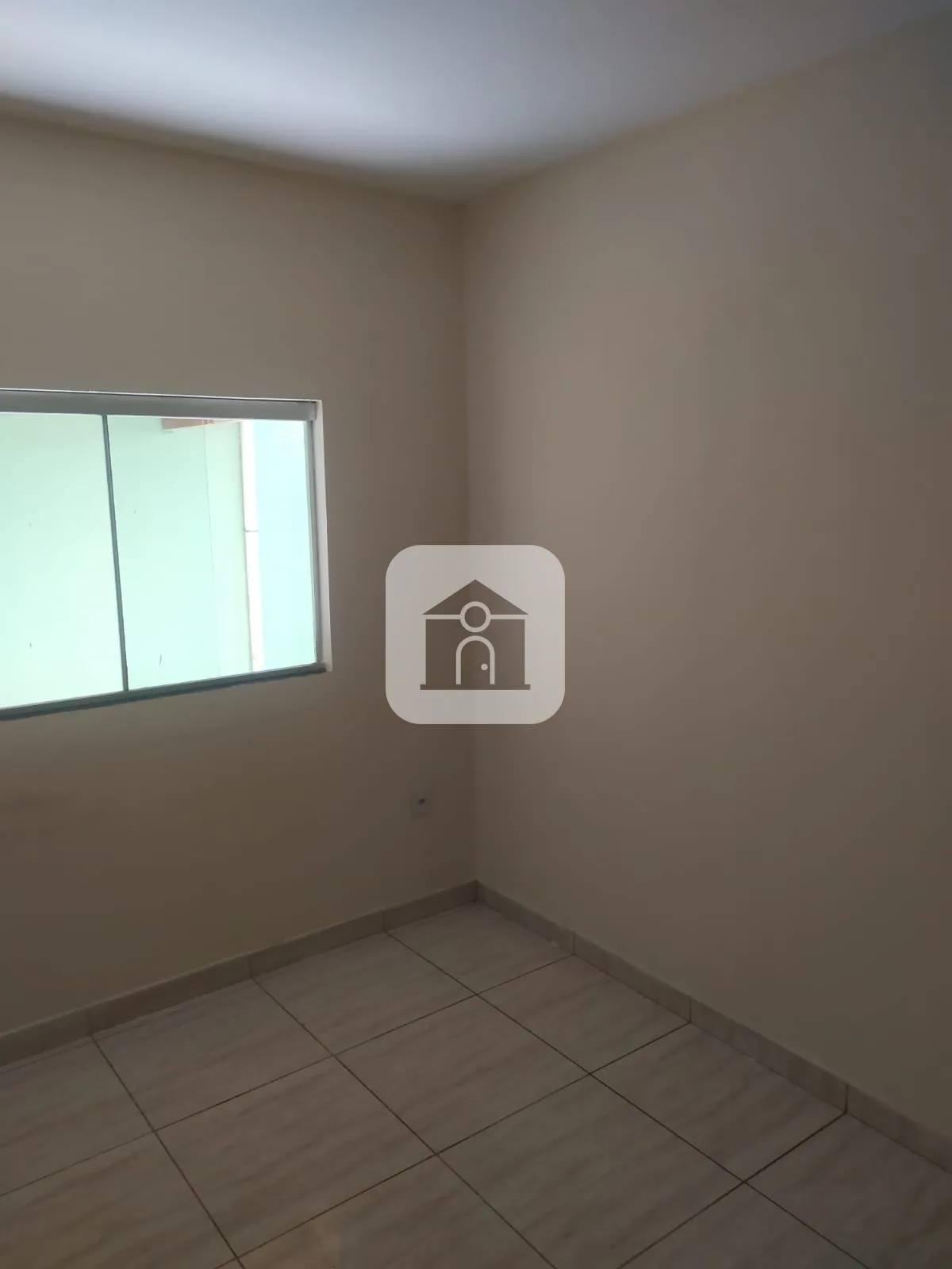 Alugar Casa / Geminada em Uberl&acirc;ndia R$ 1.800,00 - Foto 3