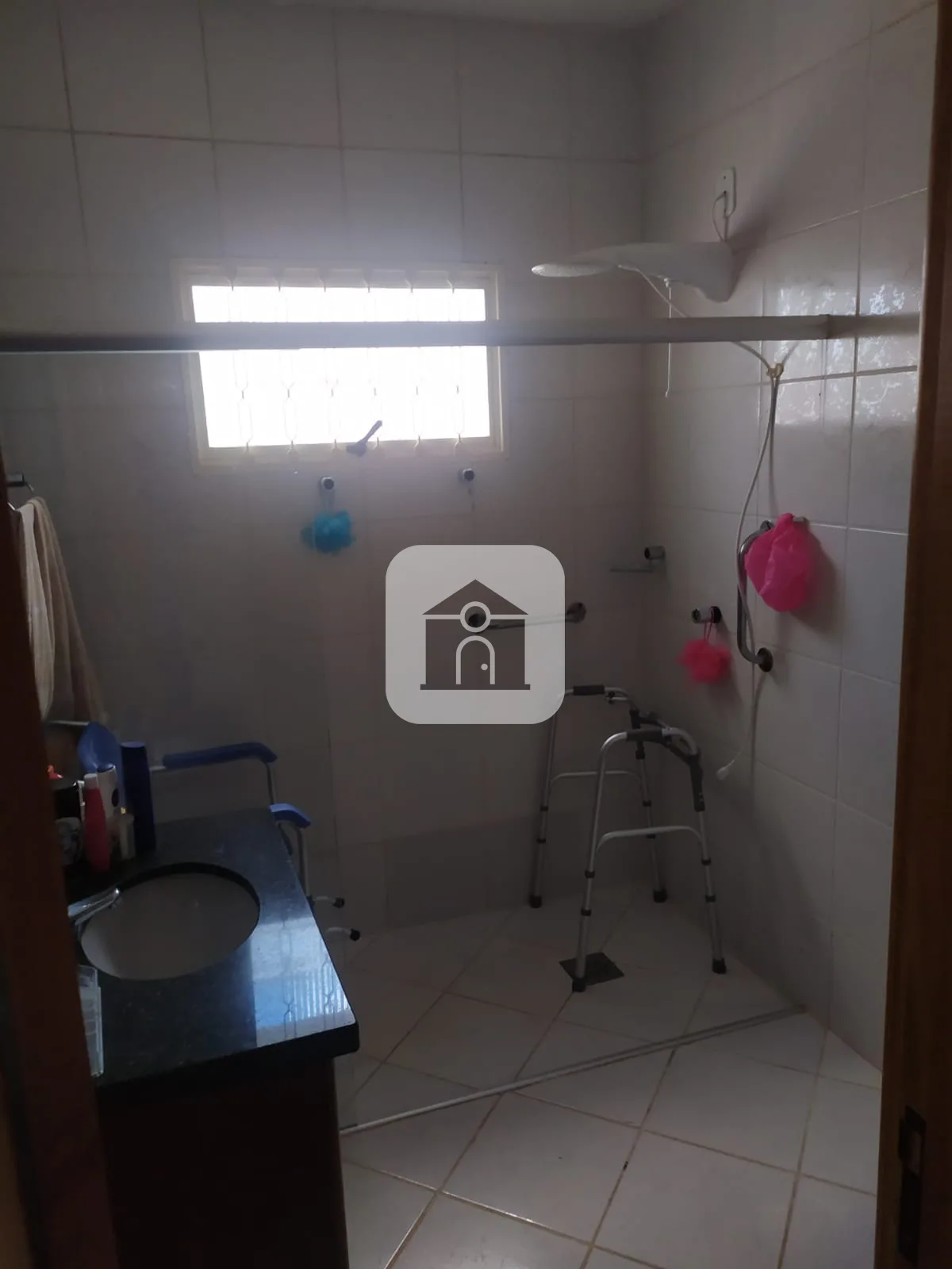 Alugar Casa / Padr&atilde;o em Uberl&acirc;ndia R$ 4.000,00 - Foto 14