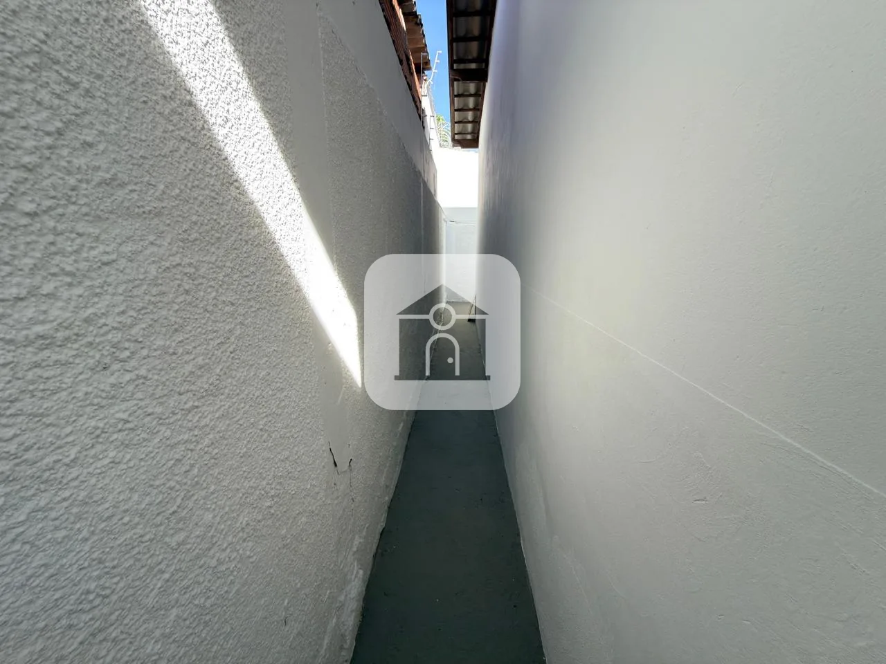 Alugar Comercial / Casa Comercial em Uberl&acirc;ndia R$ 8.000,00 - Foto 4