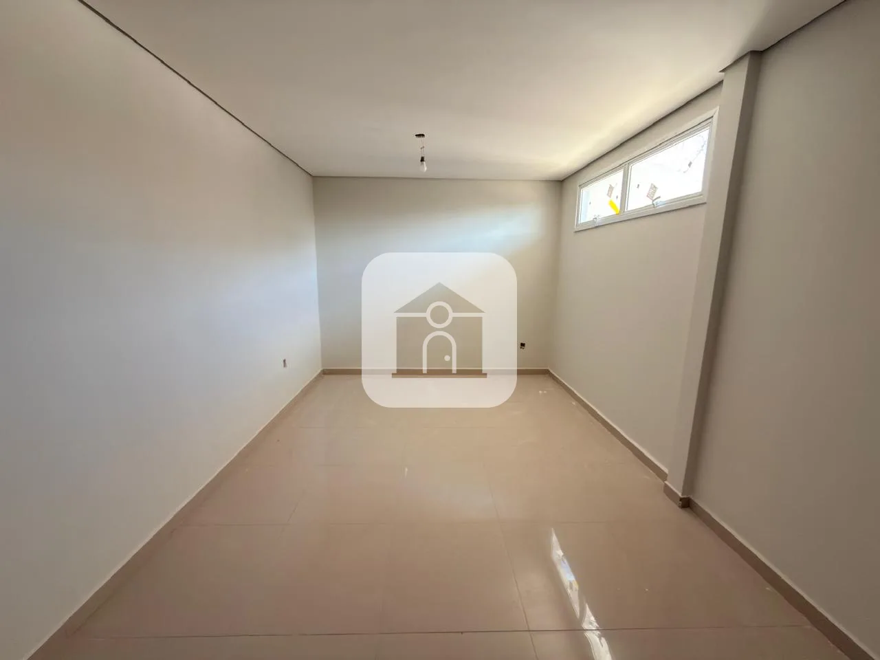 Alugar Comercial / Casa Comercial em Uberl&acirc;ndia R$ 8.000,00 - Foto 9