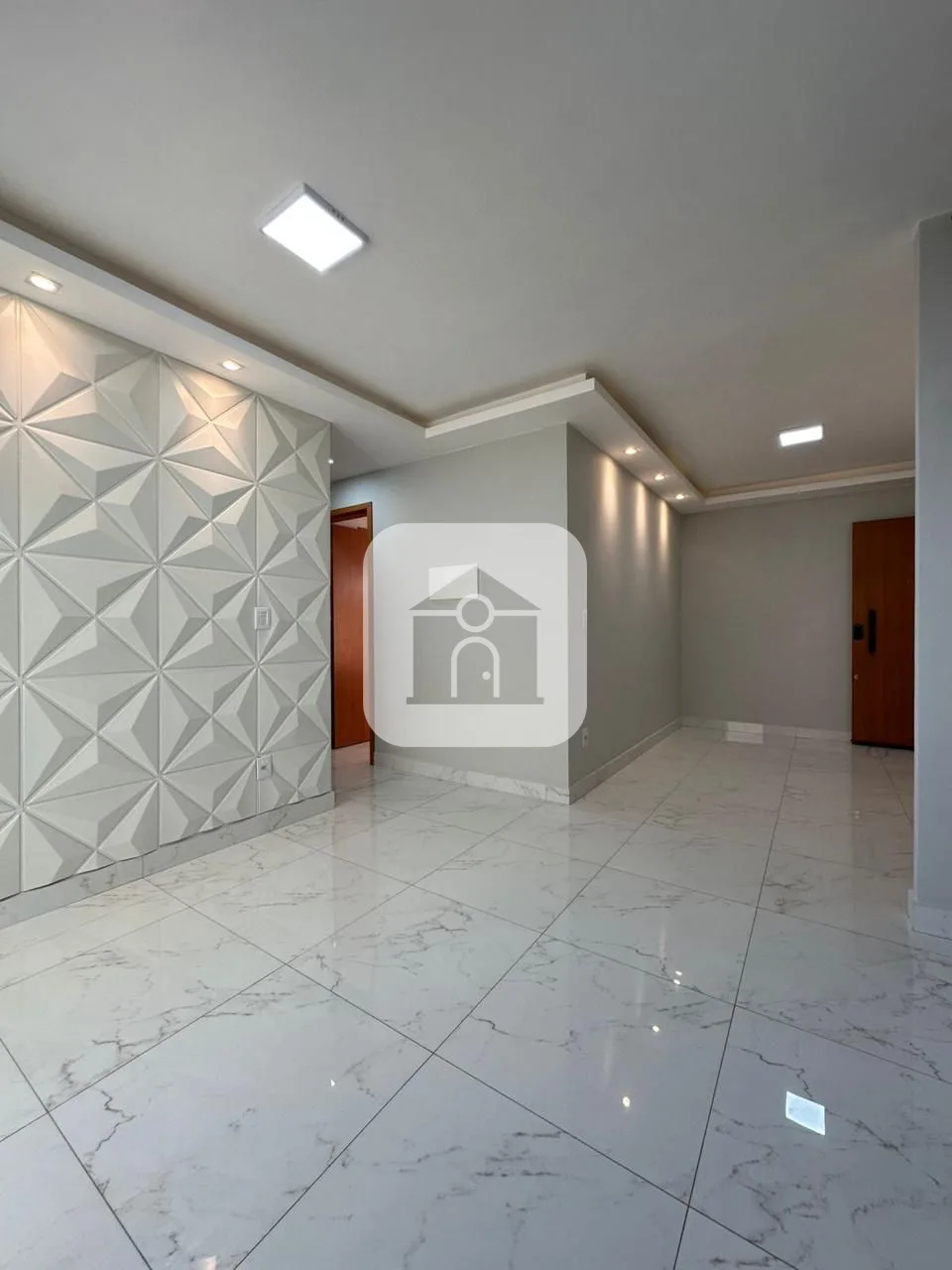 Alugar Apartamento / Padr&atilde;o em Uberlandia R$ 2.100,00 - Foto 1