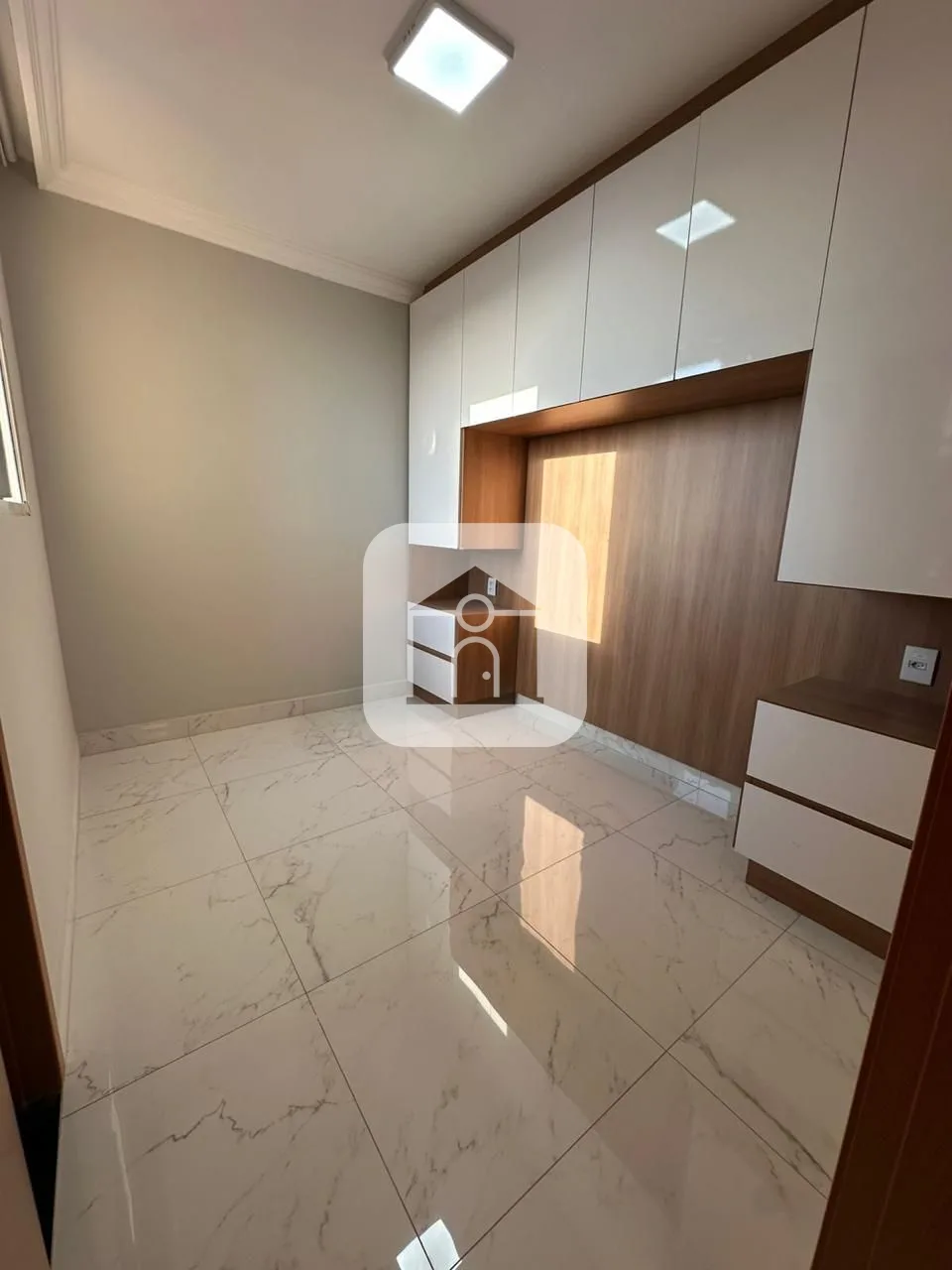 Alugar Apartamento / Padr&atilde;o em Uberlandia R$ 2.100,00 - Foto 10