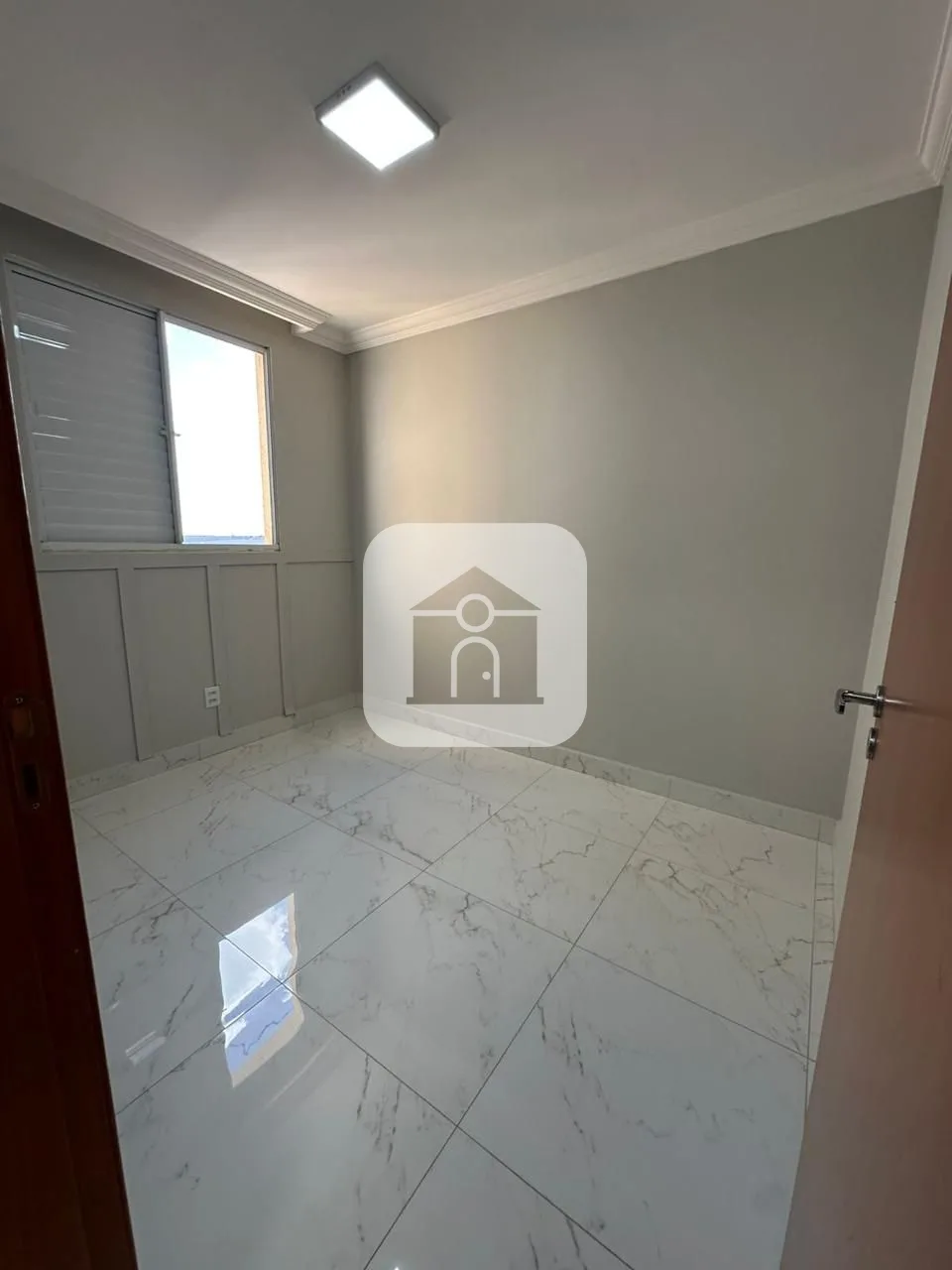 Alugar Apartamento / Padr&atilde;o em Uberlandia R$ 2.100,00 - Foto 9