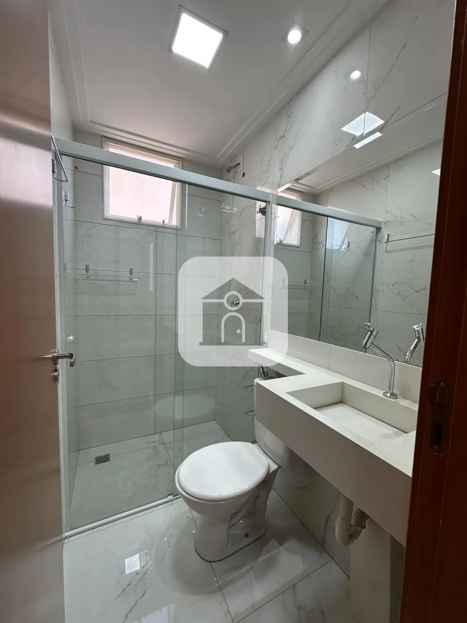 Alugar Apartamento / Padr&atilde;o em Uberlandia R$ 2.100,00 - Foto 13