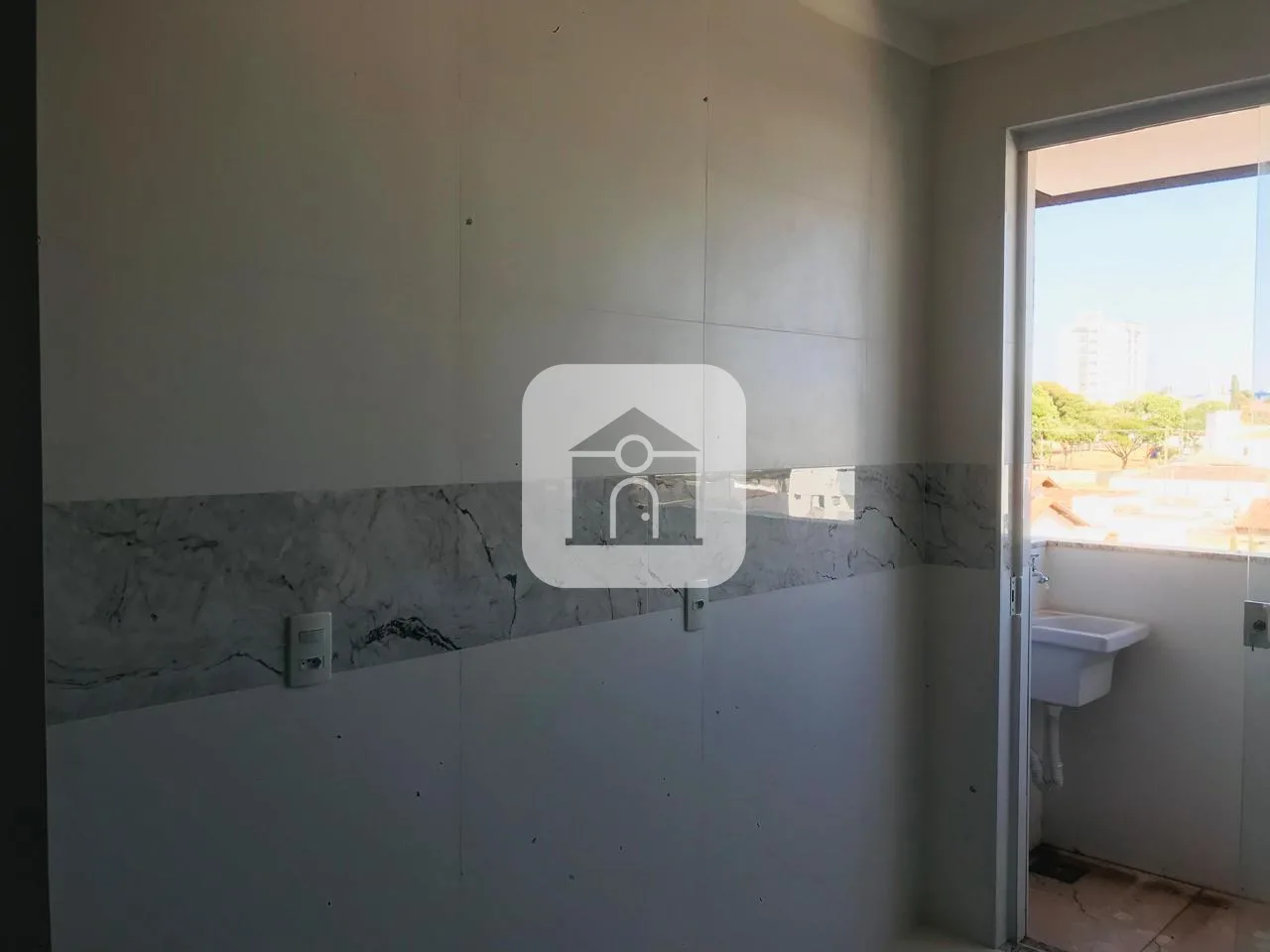 Alugar Apartamento / Padr&atilde;o em Uberl&acirc;ndia R$ 2.200,00 - Foto 2