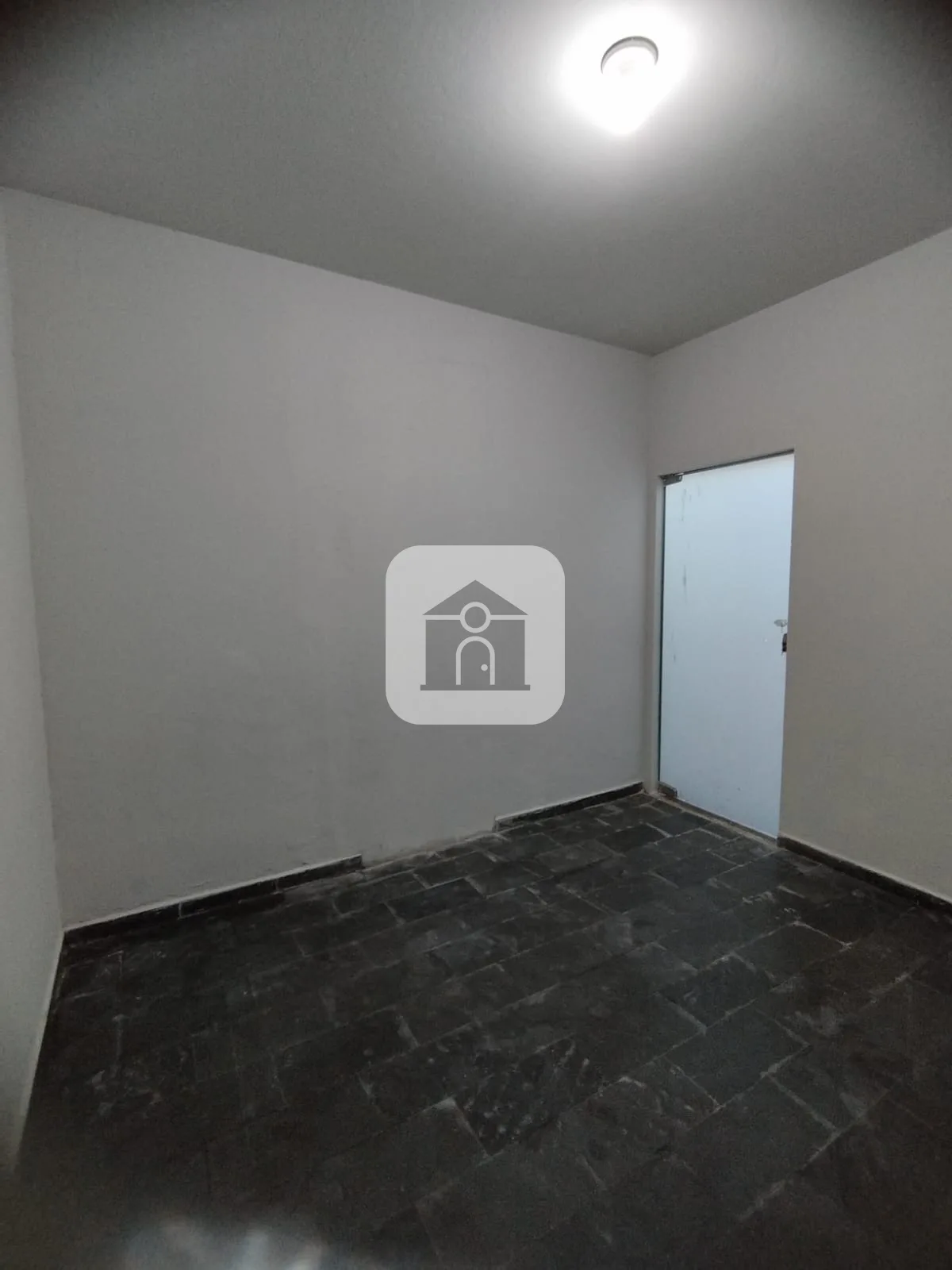 Alugar Casa / Padr&atilde;o em Uberl&acirc;ndia R$ 2.000,00 - Foto 9