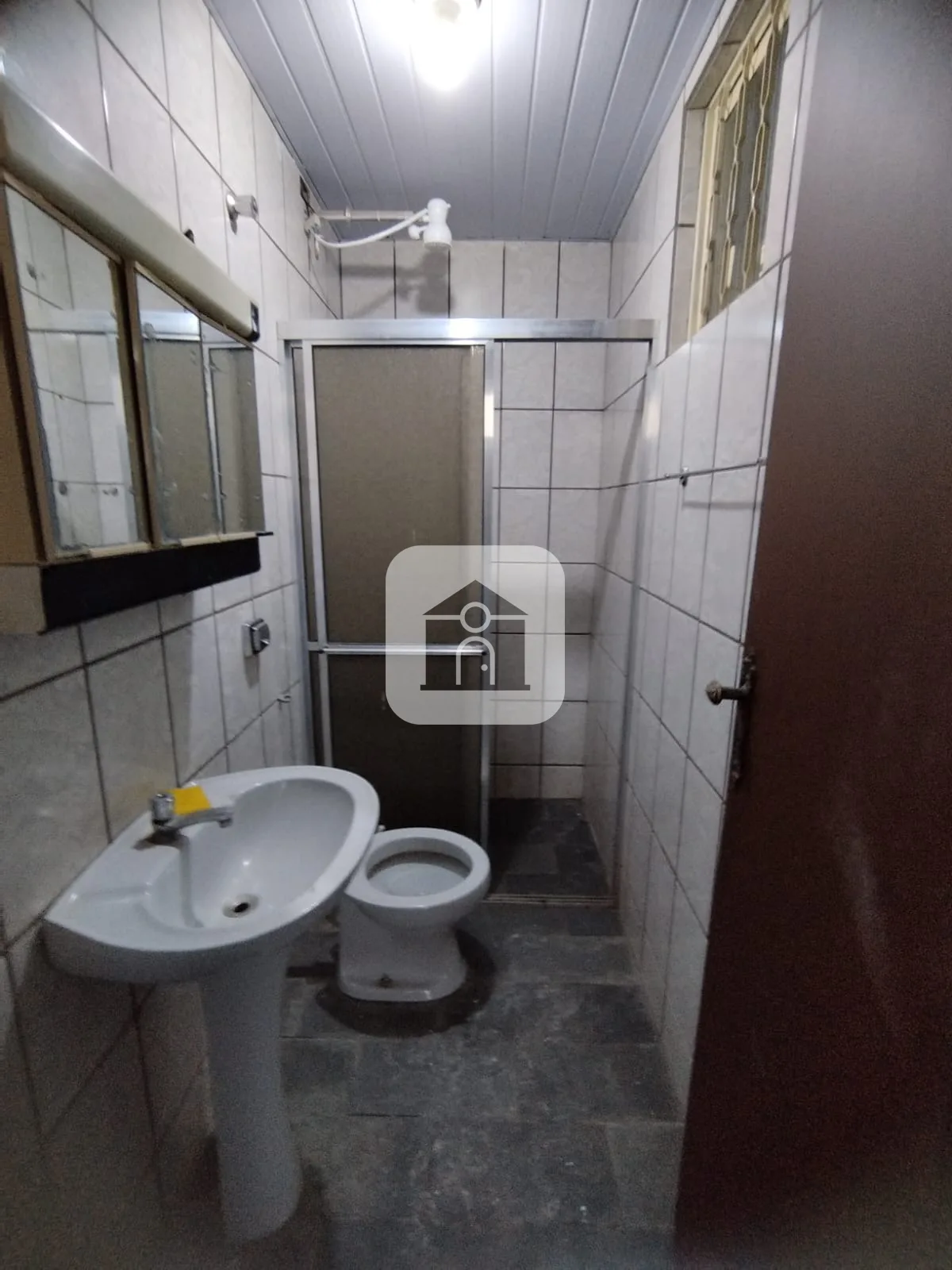 Alugar Casa / Padr&atilde;o em Uberl&acirc;ndia R$ 2.000,00 - Foto 12