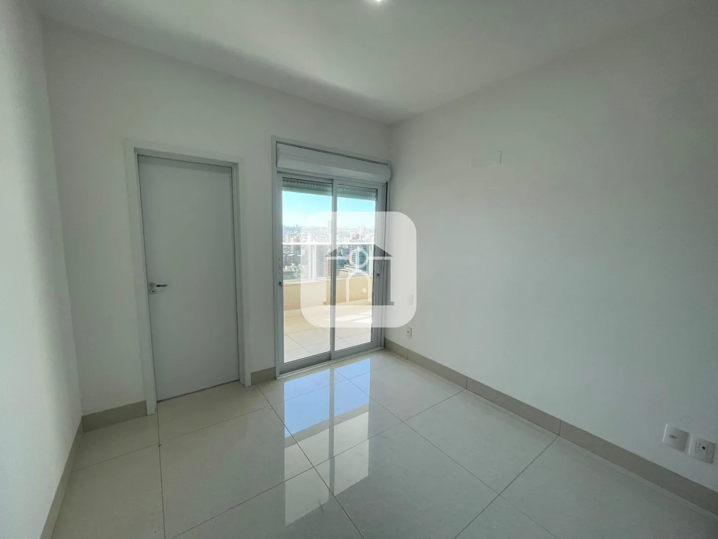 Alugar Apartamento / Padr&atilde;o em Uberl&acirc;ndia R$ 6.500,00 - Foto 8