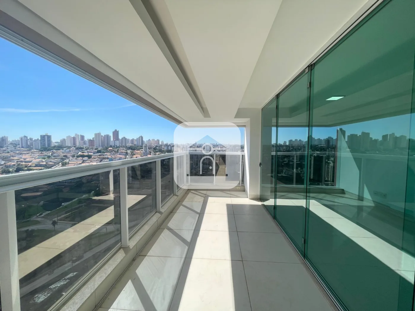 Alugar Apartamento / Padr&atilde;o em Uberl&acirc;ndia R$ 6.500,00 - Foto 14