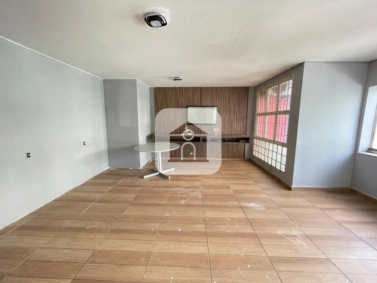 Alugar Comercial / Sala Comercial em Uberl&acirc;ndia R$ 1.000,00 - Foto 4