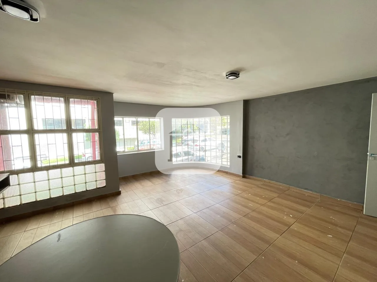 Alugar Comercial / Sala Comercial em Uberl&acirc;ndia R$ 1.000,00 - Foto 6