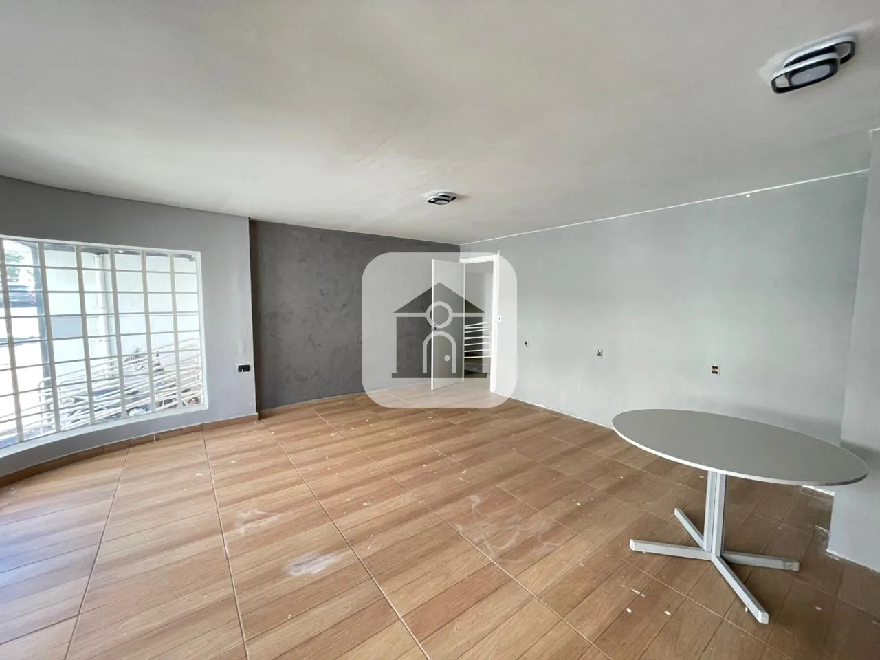 Alugar Comercial / Sala Comercial em Uberl&acirc;ndia R$ 1.000,00 - Foto 7