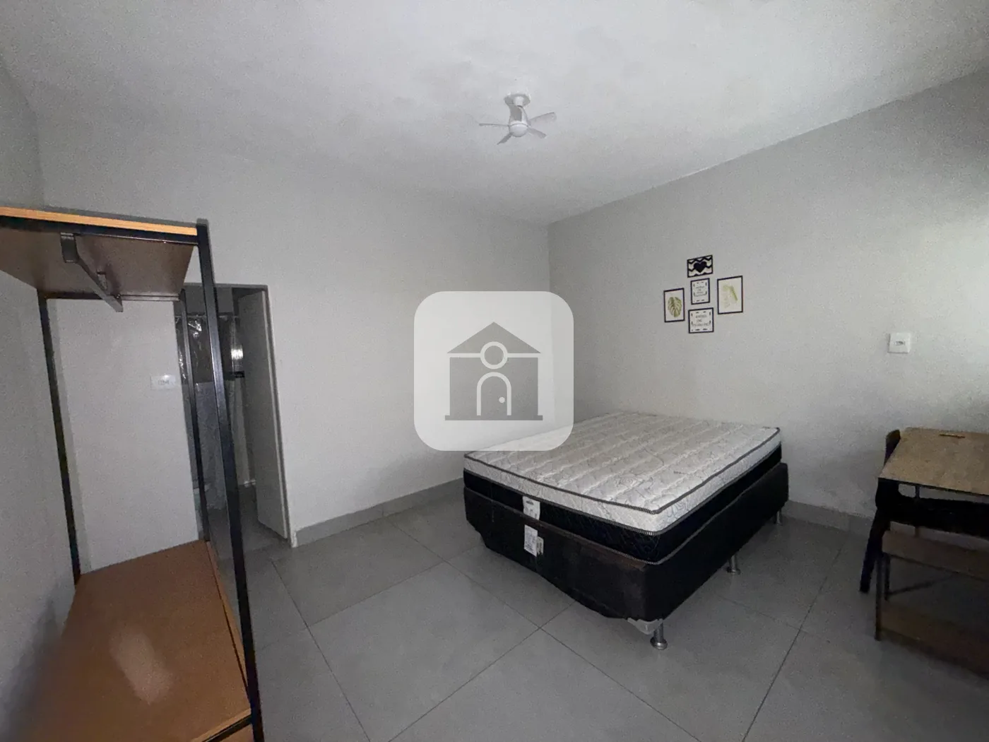 Alugar Casa / Padr&atilde;o em Uberl&acirc;ndia R$ 1.150,00 - Foto 6