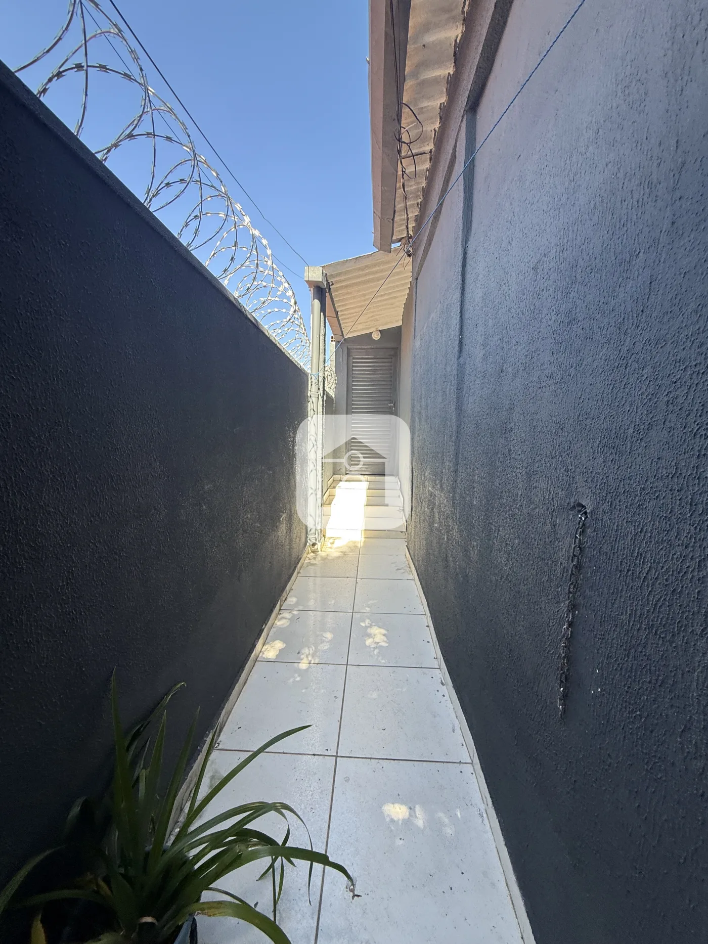 Alugar Casa / Padr&atilde;o em Uberl&acirc;ndia R$ 1.150,00 - Foto 8