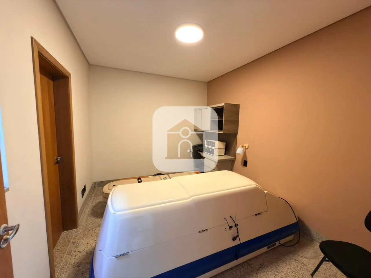 Alugar Casa / Sobrado em Uberl&acirc;ndia R$ 4.500,00 - Foto 5