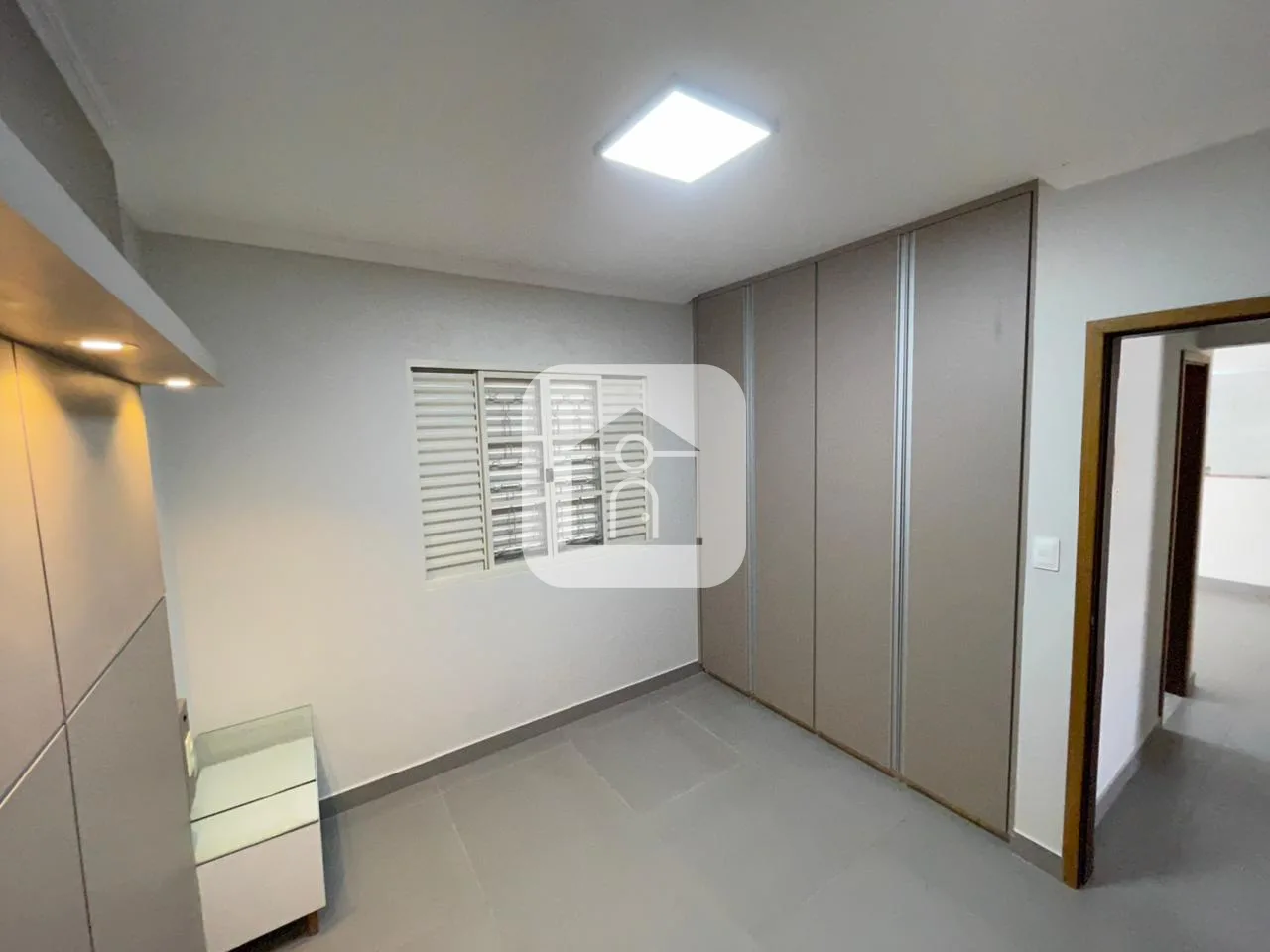 Alugar Casa / Padr&atilde;o em Uberl&acirc;ndia R$ 4.500,00 - Foto 8