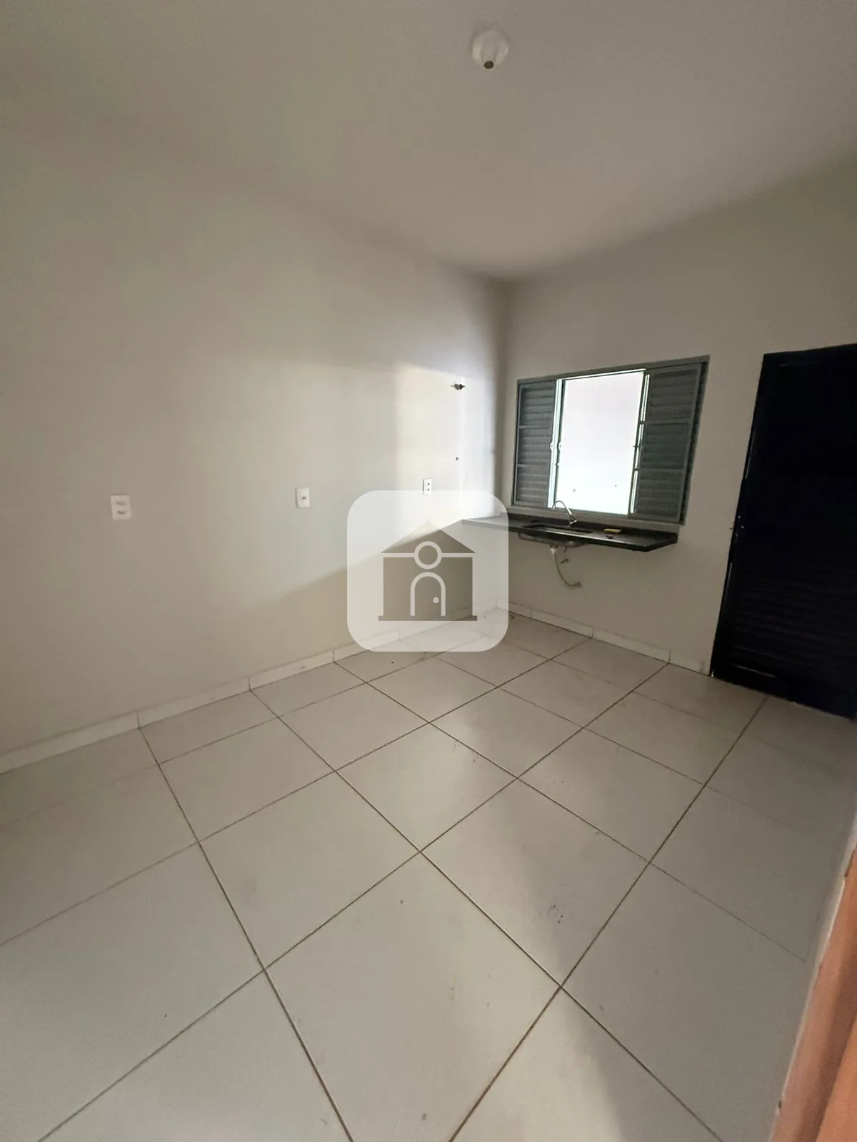 Alugar Casa / Padr&atilde;o em Araguari R$ 1.300,00 - Foto 11