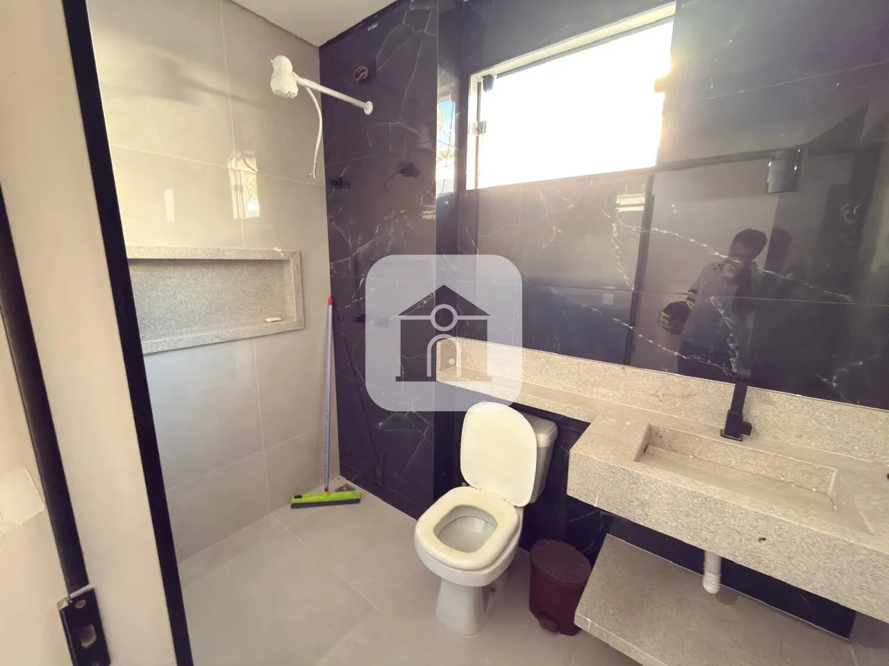 Alugar Casa / Padr&atilde;o em Uberl&acirc;ndia R$ 1.700,00 - Foto 12
