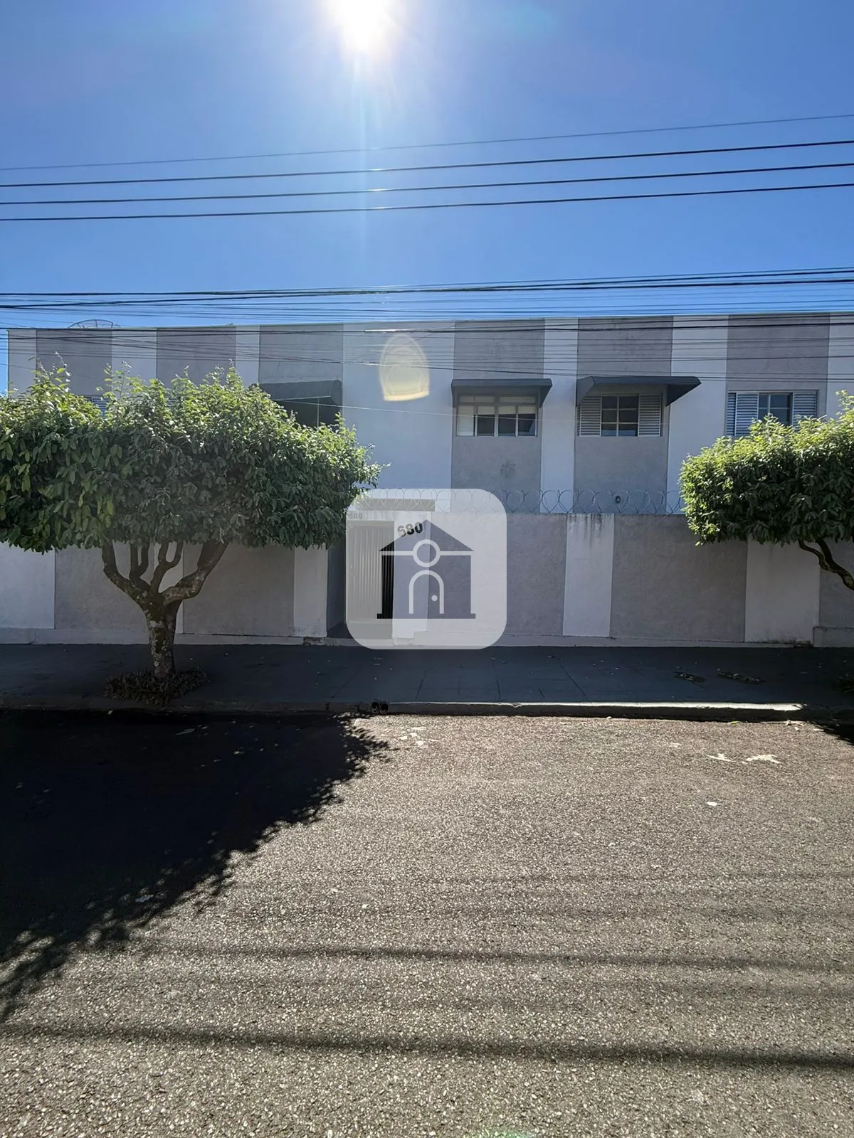 Alugar Apartamento / Padr&atilde;o em Araguari R$ 1.200,00 - Foto 1