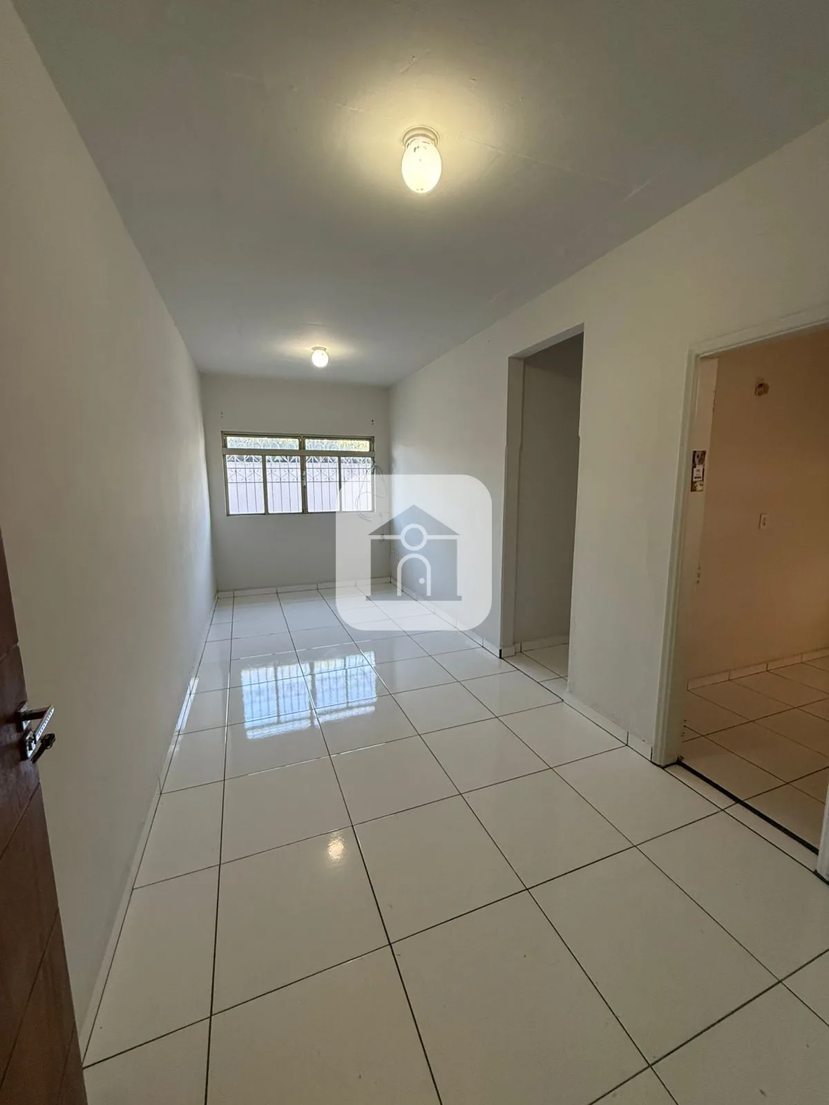 Alugar Apartamento / Padr&atilde;o em Araguari R$ 1.200,00 - Foto 2