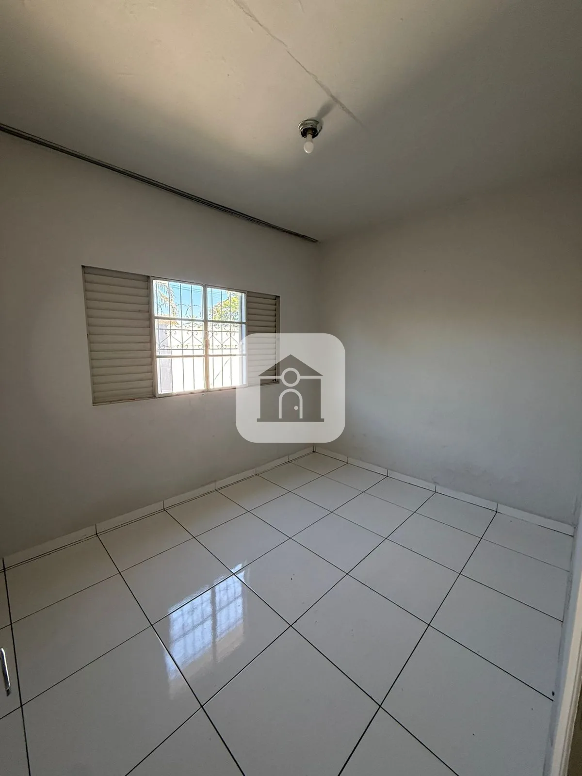 Alugar Apartamento / Padr&atilde;o em Araguari R$ 1.200,00 - Foto 5