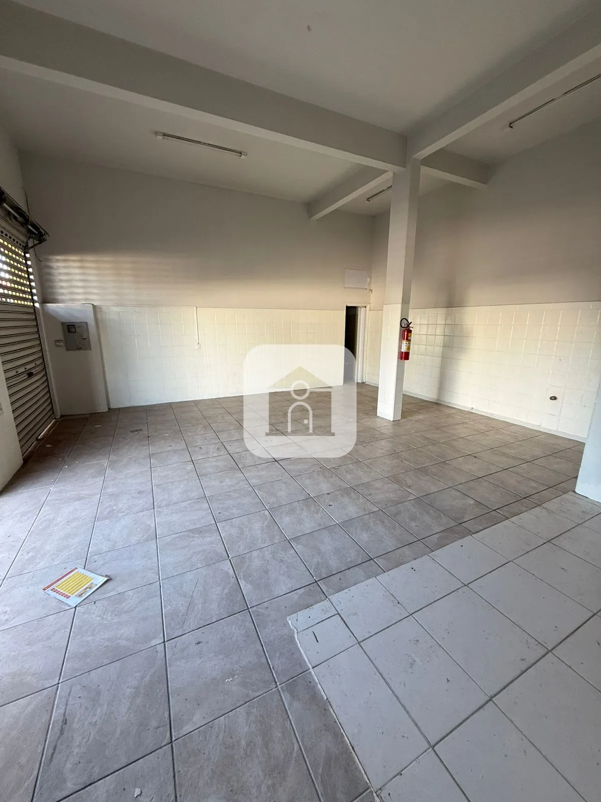Alugar Comercial / C&ocirc;modo em Araguari R$ 2.000,00 - Foto 6