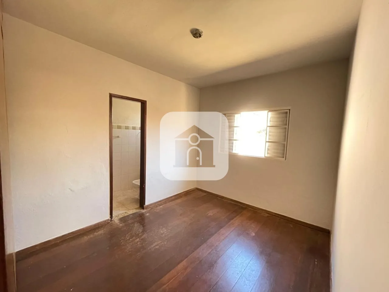 Alugar Casa / Padr&atilde;o em Uberl&acirc;ndia R$ 2.700,00 - Foto 6