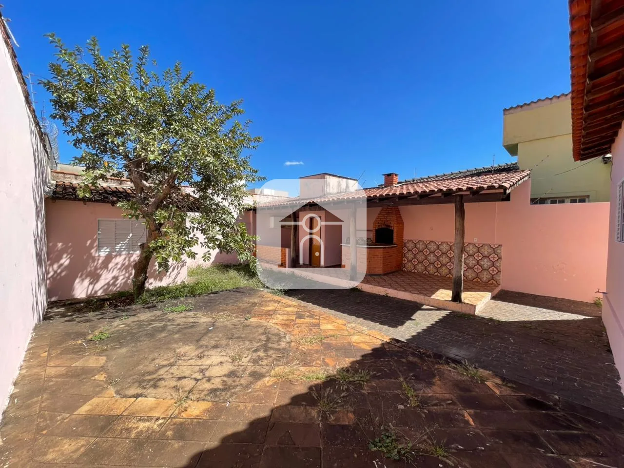 Alugar Casa / Padr&atilde;o em Uberl&acirc;ndia R$ 2.700,00 - Foto 16