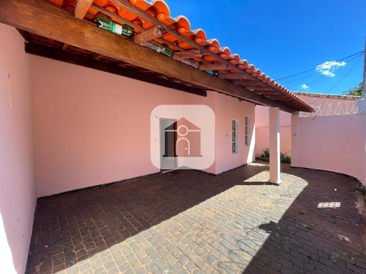 Alugar Casa / Padr&atilde;o em Uberl&acirc;ndia R$ 2.700,00 - Foto 2