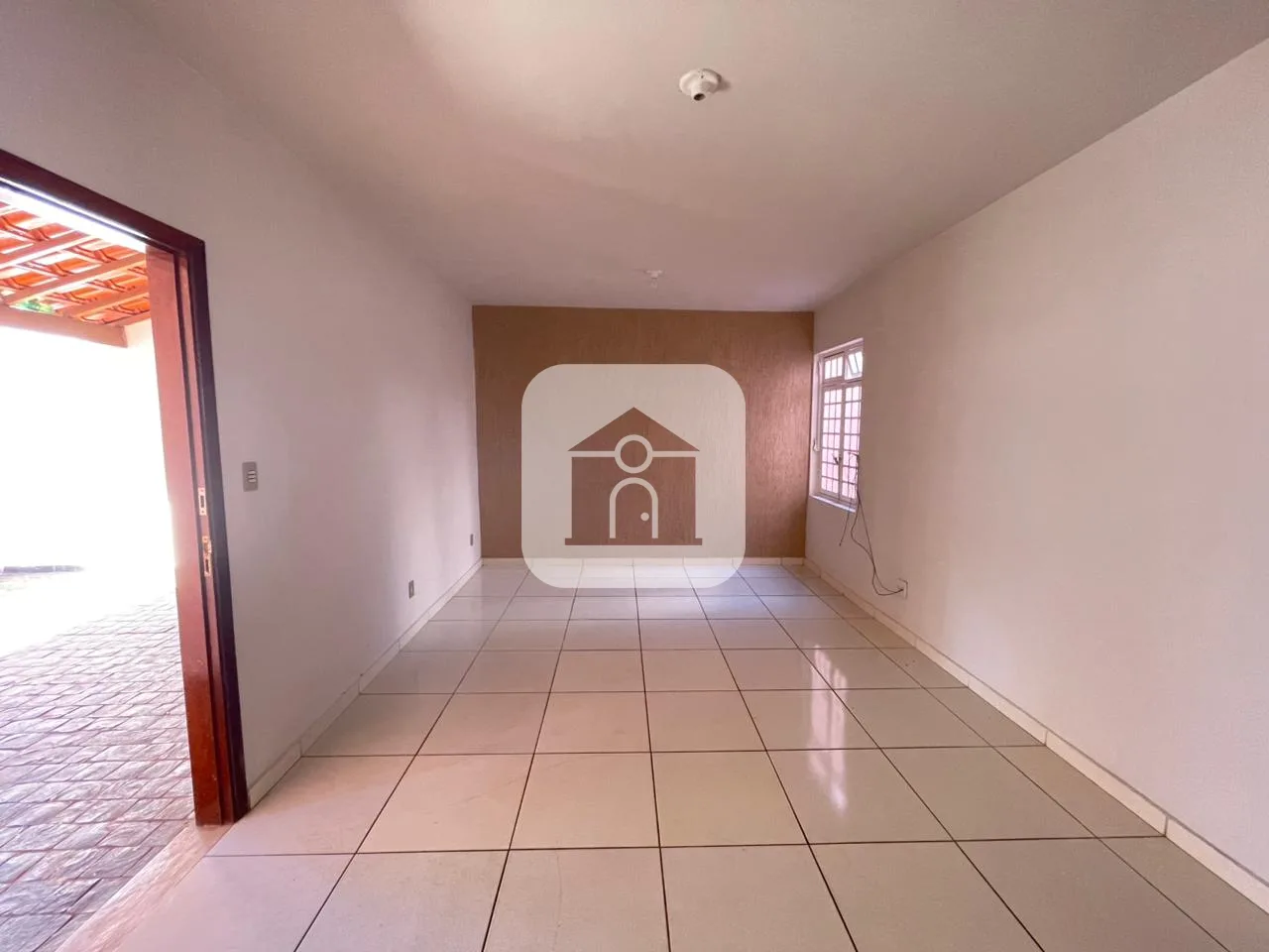 Alugar Casa / Padr&atilde;o em Uberl&acirc;ndia R$ 2.700,00 - Foto 3
