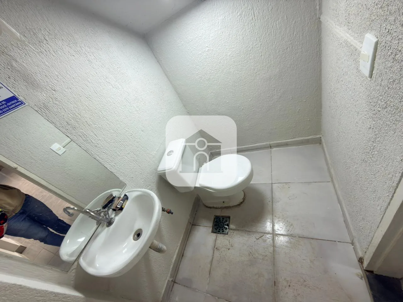 Alugar Comercial / Loja em Uberl&acirc;ndia R$ 5.900,00 - Foto 11