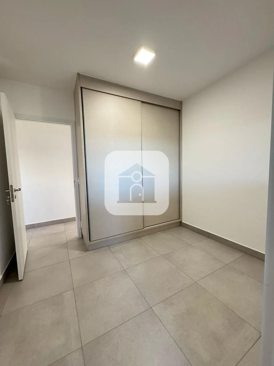 Alugar Apartamento / Padr&atilde;o em Uberl&acirc;ndia R$ 6.700,00 - Foto 4