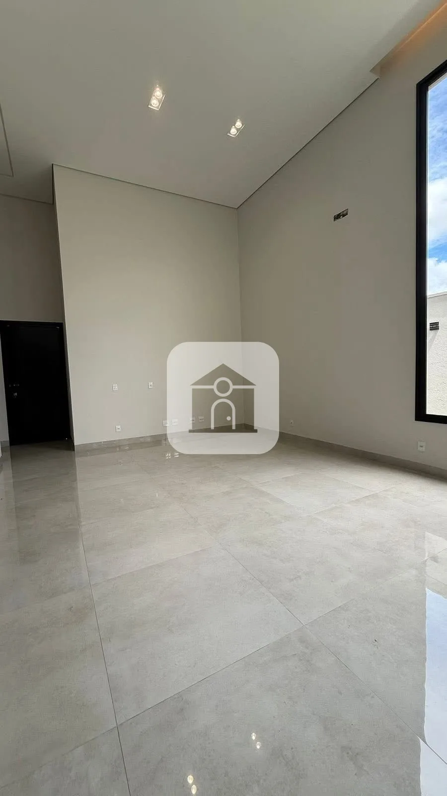 Comprar Casa / Condom&iacute;nio ou Loteamento Fechado em Uberlandia R$ 2.150.000,00 - Foto 3