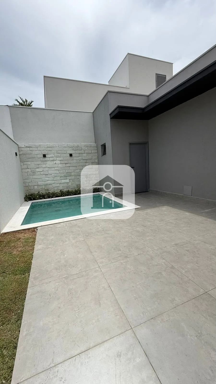 Comprar Casa / Condom&iacute;nio ou Loteamento Fechado em Uberlandia R$ 2.150.000,00 - Foto 6