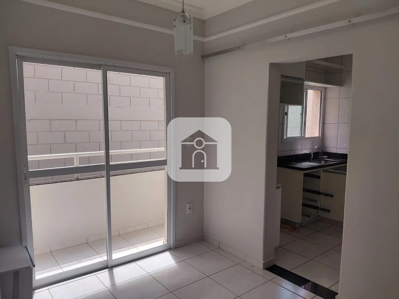 Comprar Apartamento / Padr&atilde;o em Uberl&acirc;ndia R$ 280.000,00 - Foto 3