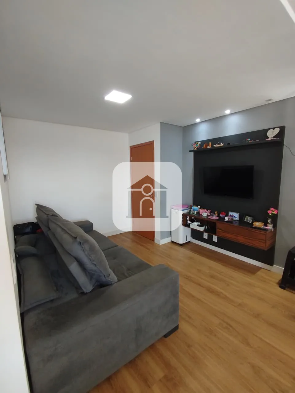 Comprar Apartamento / Padr&atilde;o em Uberl&acirc;ndia R$ 250.000,00 - Foto 2
