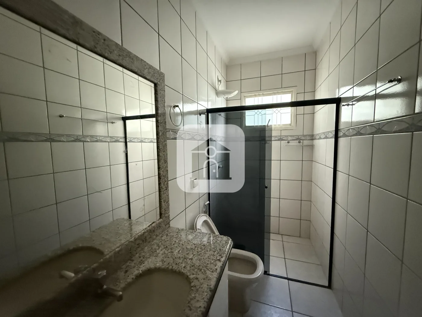 Alugar Casa / Padr&atilde;o em Uberl&acirc;ndia R$ 3.000,00 - Foto 15