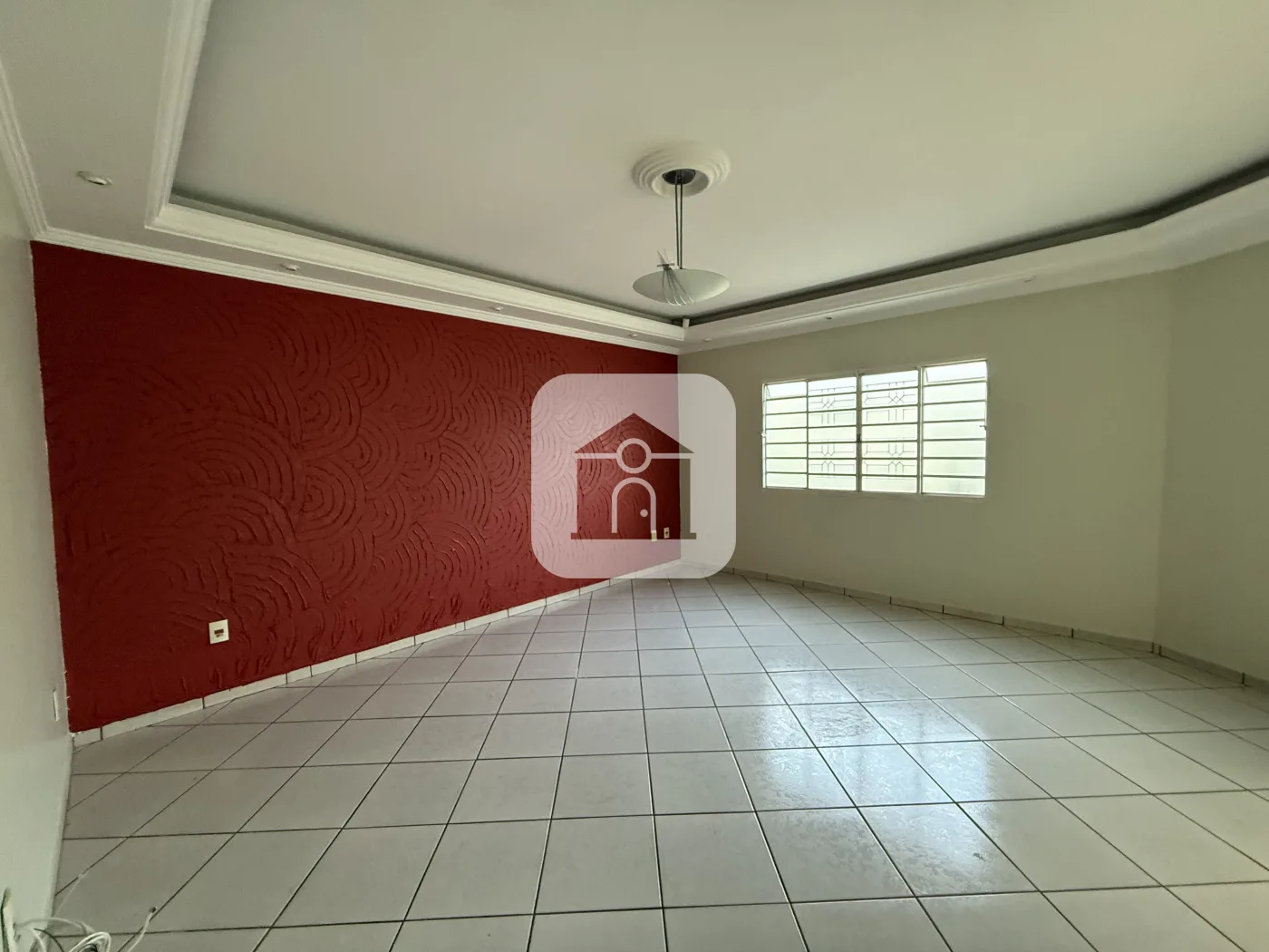 Alugar Casa / Padr&atilde;o em Uberl&acirc;ndia R$ 3.000,00 - Foto 6