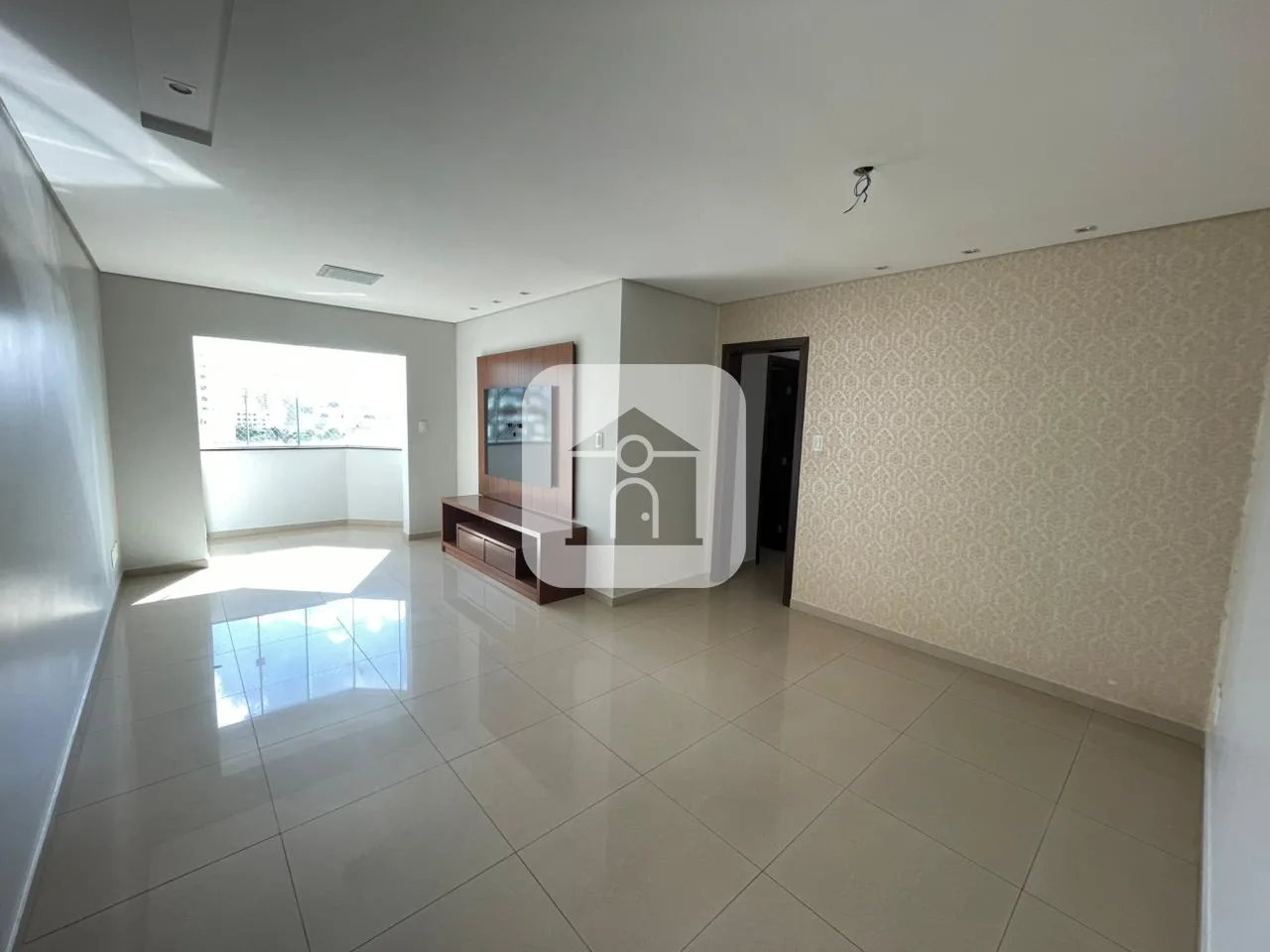 Alugar Apartamento / Padr&atilde;o em Uberl&acirc;ndia R$ 3.000,00 - Foto 1