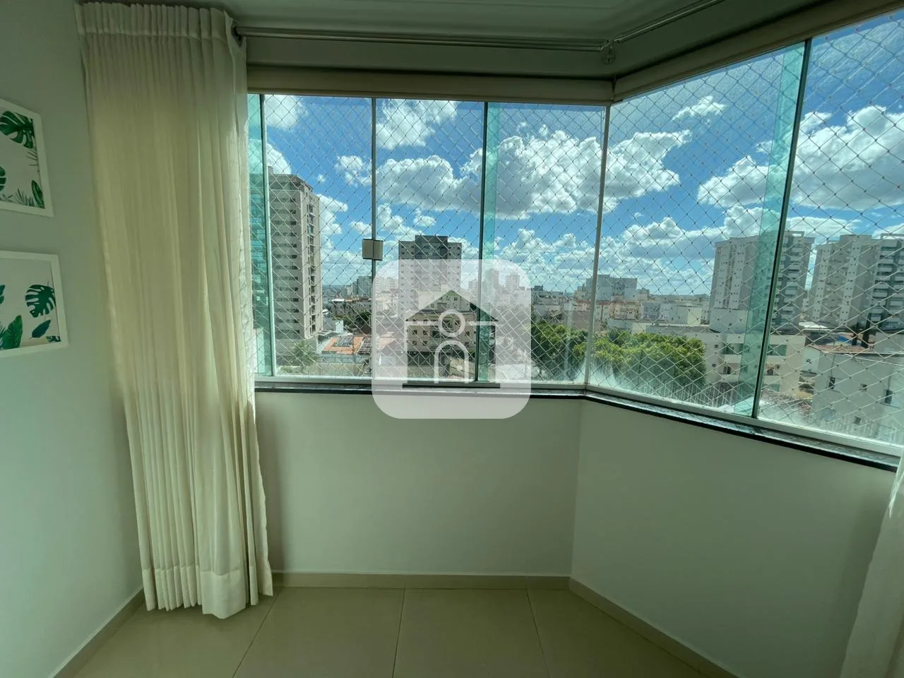 Alugar Apartamento / Padr&atilde;o em Uberl&acirc;ndia R$ 3.000,00 - Foto 3