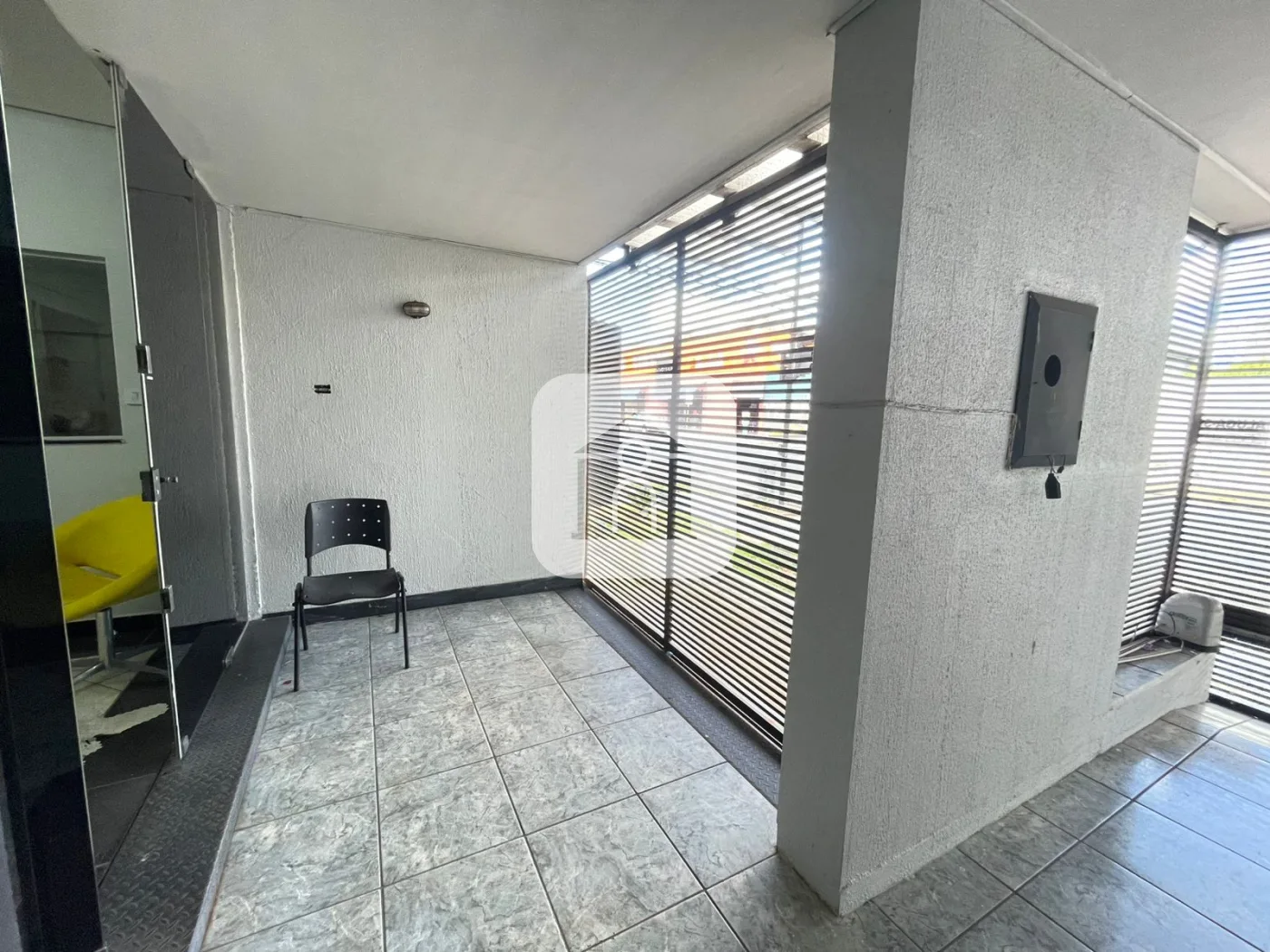 Alugar Comercial / Casa Comercial em Uberl&acirc;ndia R$ 4.500,00 - Foto 1