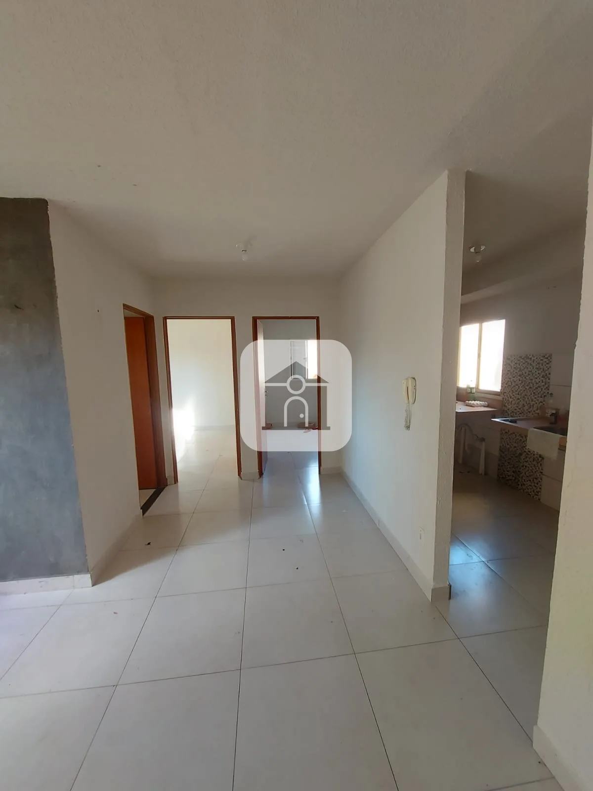 Alugar Apartamento / Padr&atilde;o em Uberl&acirc;ndia R$ 870,00 - Foto 4