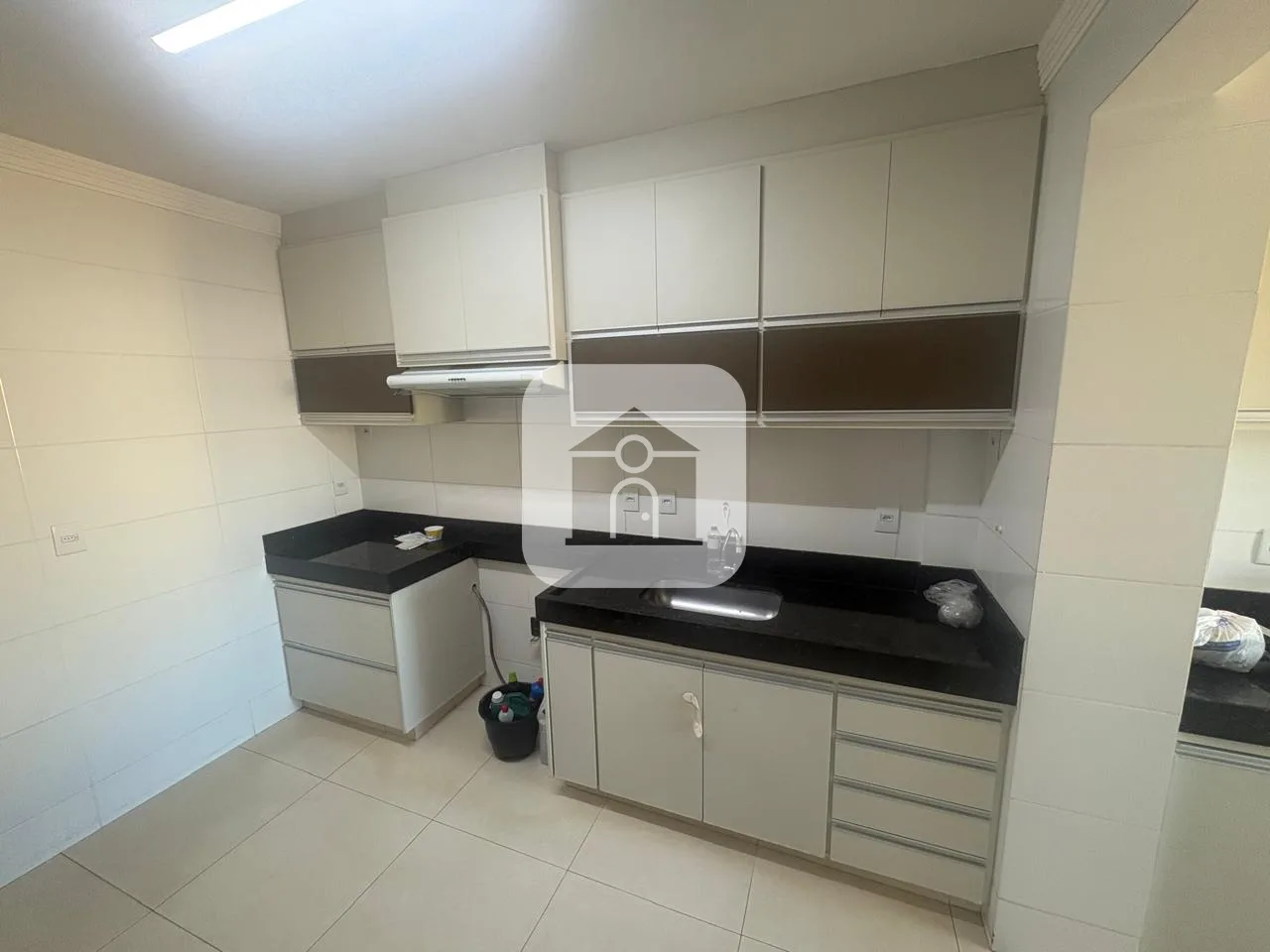 Alugar Apartamento / Padr&atilde;o em Uberl&acirc;ndia R$ 2.600,00 - Foto 4