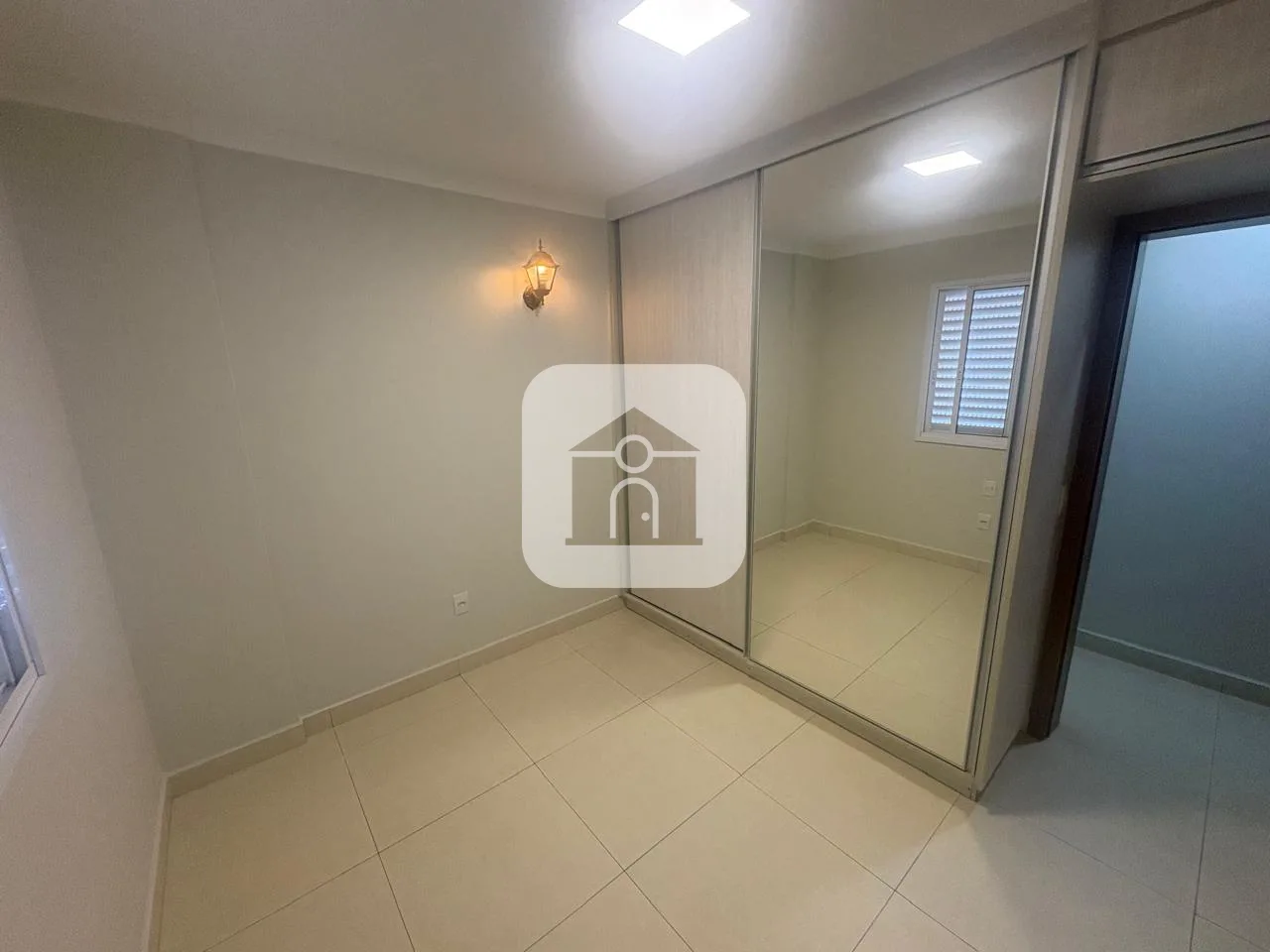 Alugar Apartamento / Padr&atilde;o em Uberl&acirc;ndia R$ 2.600,00 - Foto 8